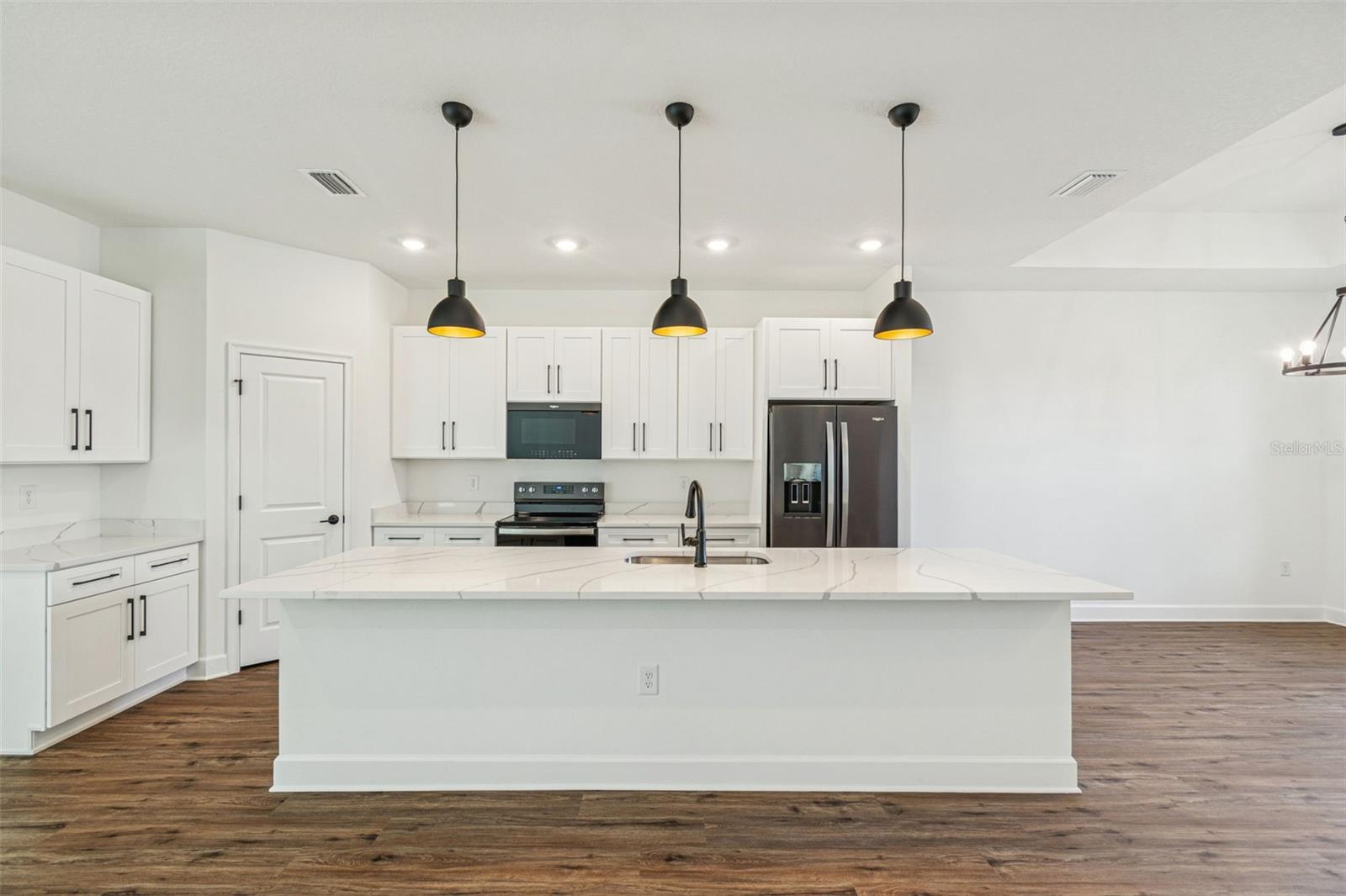 SPRING HILL - Residential