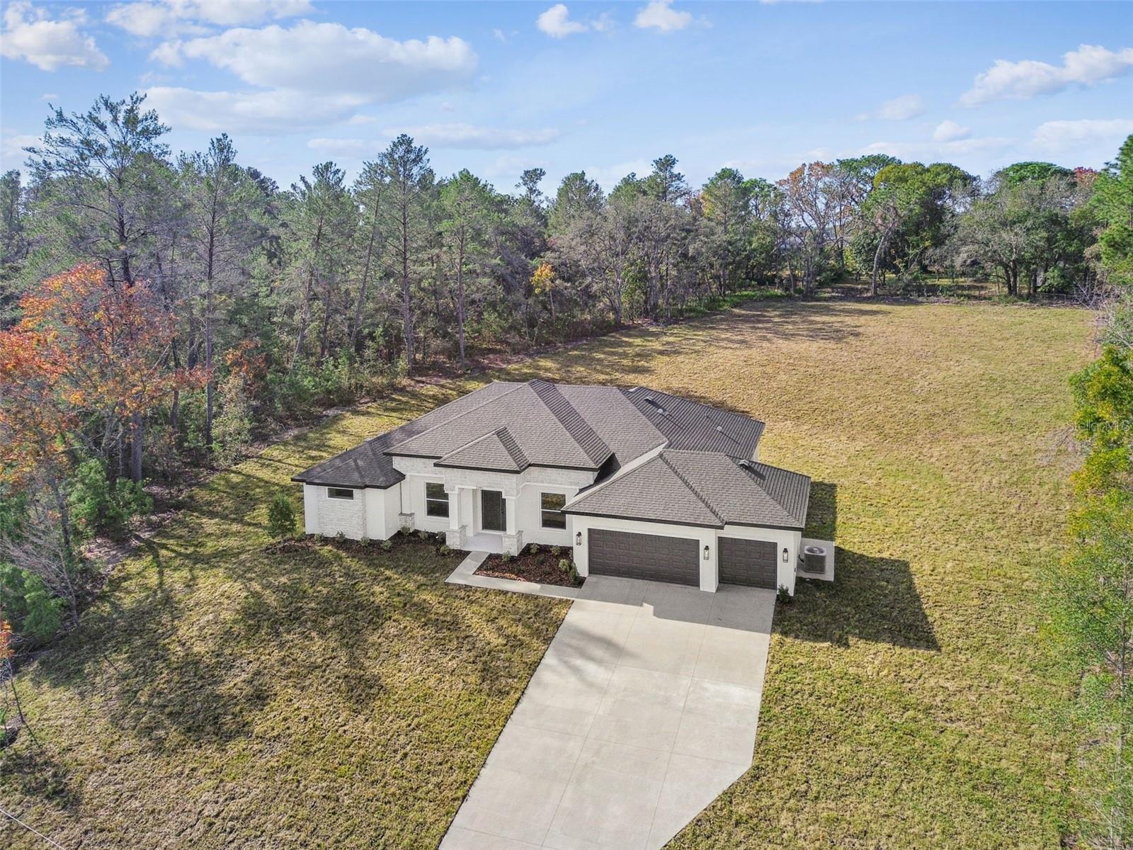 SPRING HILL - Residential