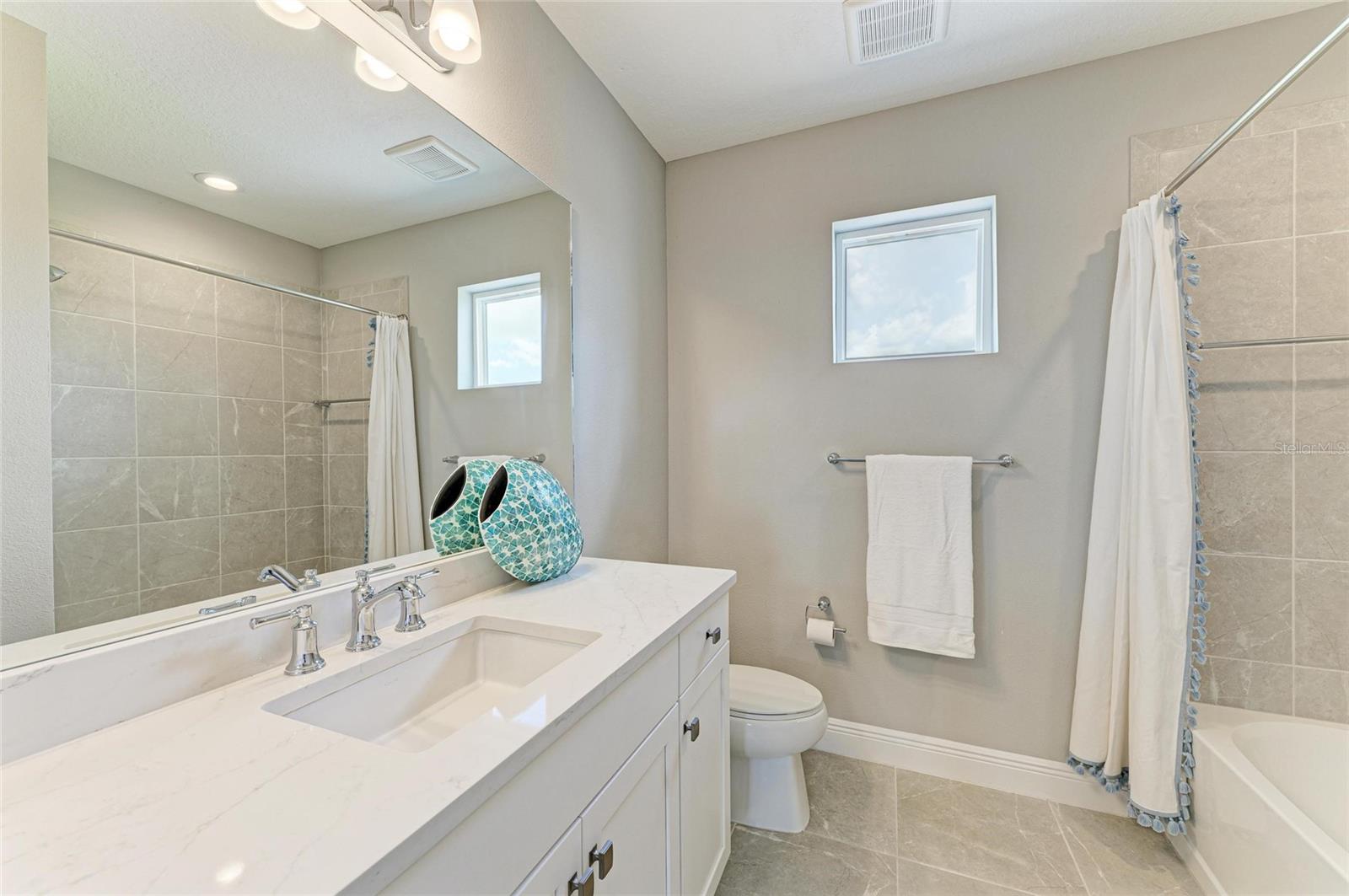 WINDWARD/LAKEWOOD RANCH PH 1 - Residential