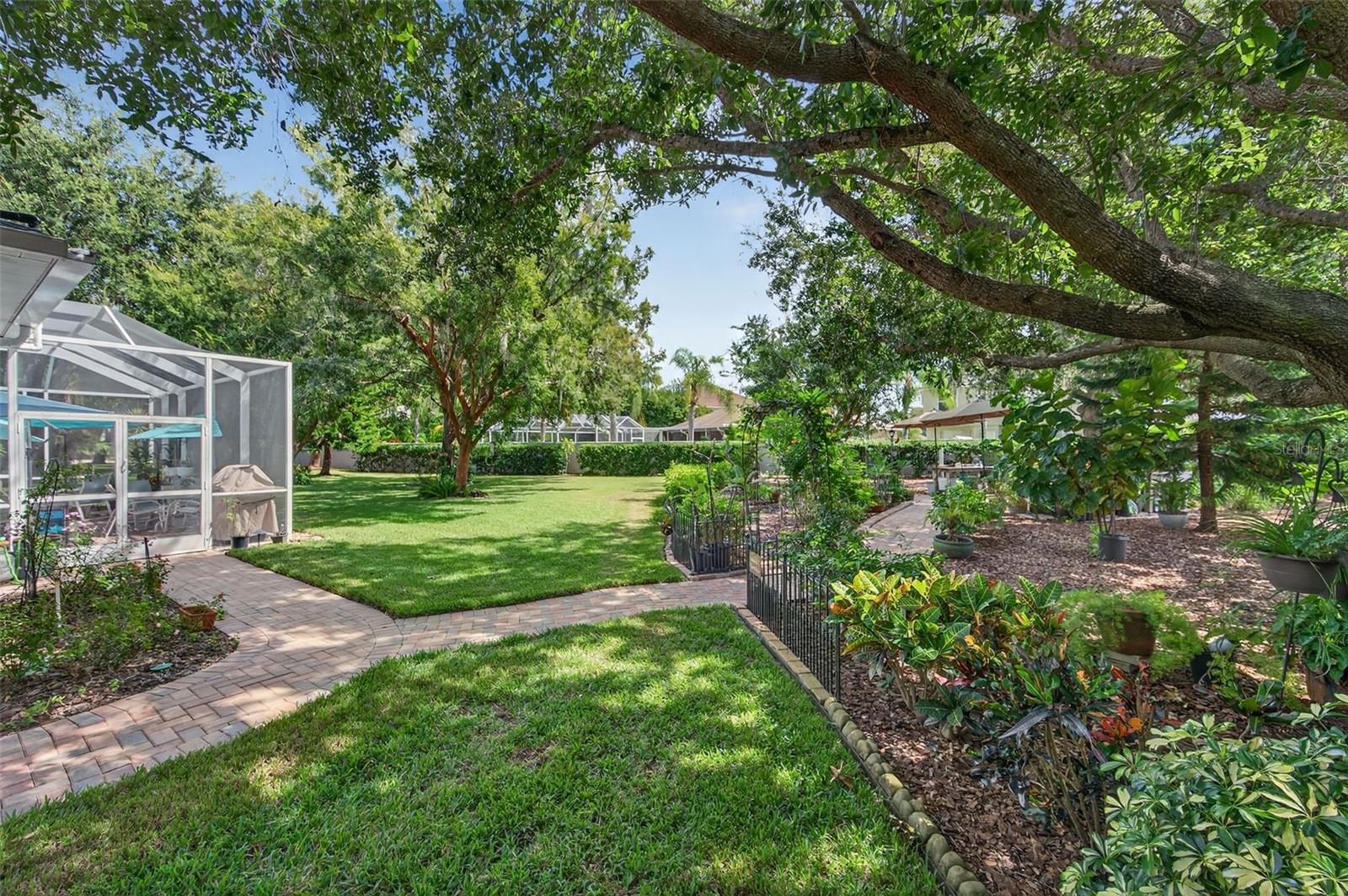 PARKER POINTE PH 01 - Residential