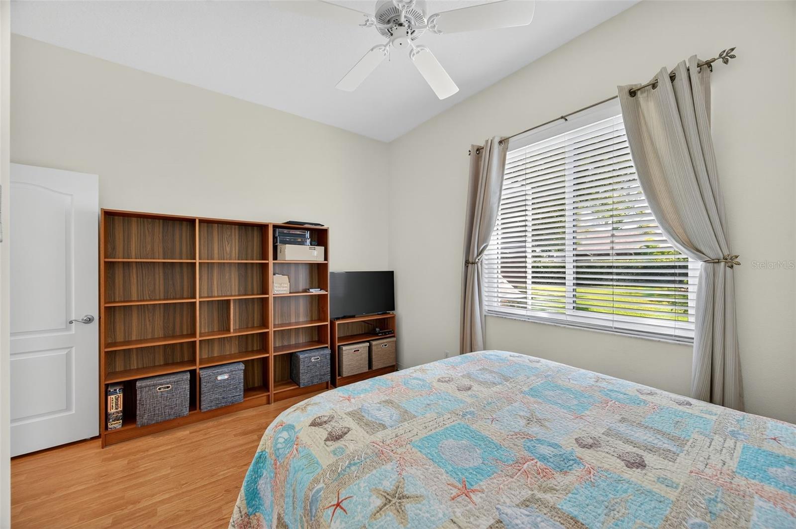 PARKER POINTE PH 01 - Residential