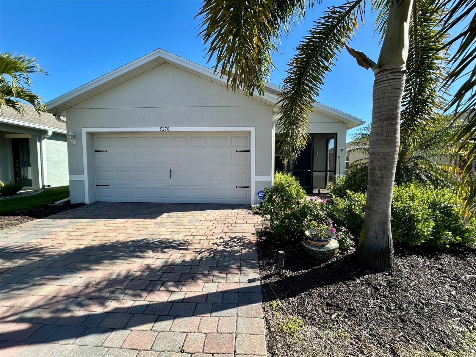 CALUSA CRK PH 01 - Residential Lease