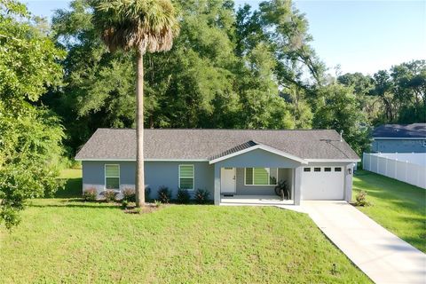 Photo of 835 NW 123rd Lane, Citra, FL 32113 (MLS # OM708544)