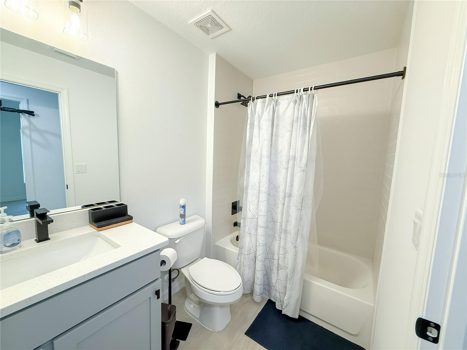 SILVER PALMS ESTATE - Residential