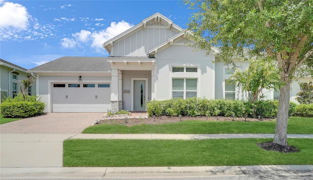 Photo of 5013 Vantage Court, Saint Cloud, FL 34772 (MLS # O6433971)