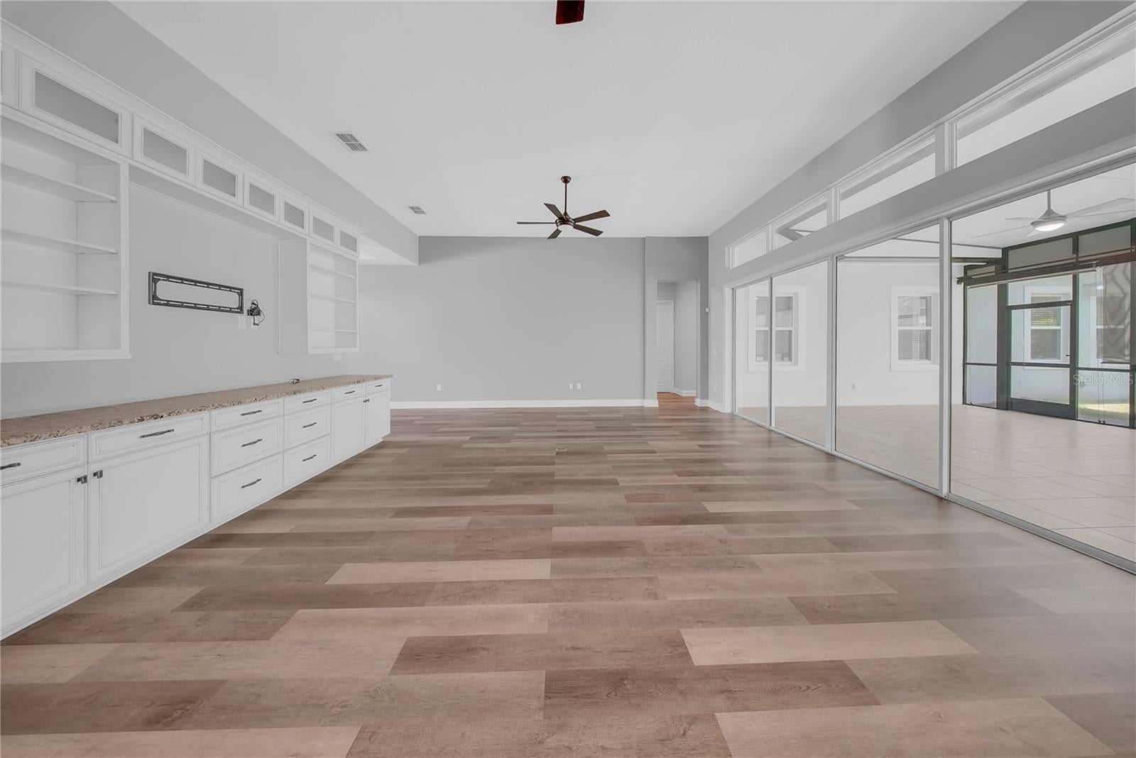 5013 VANTAGE COURT