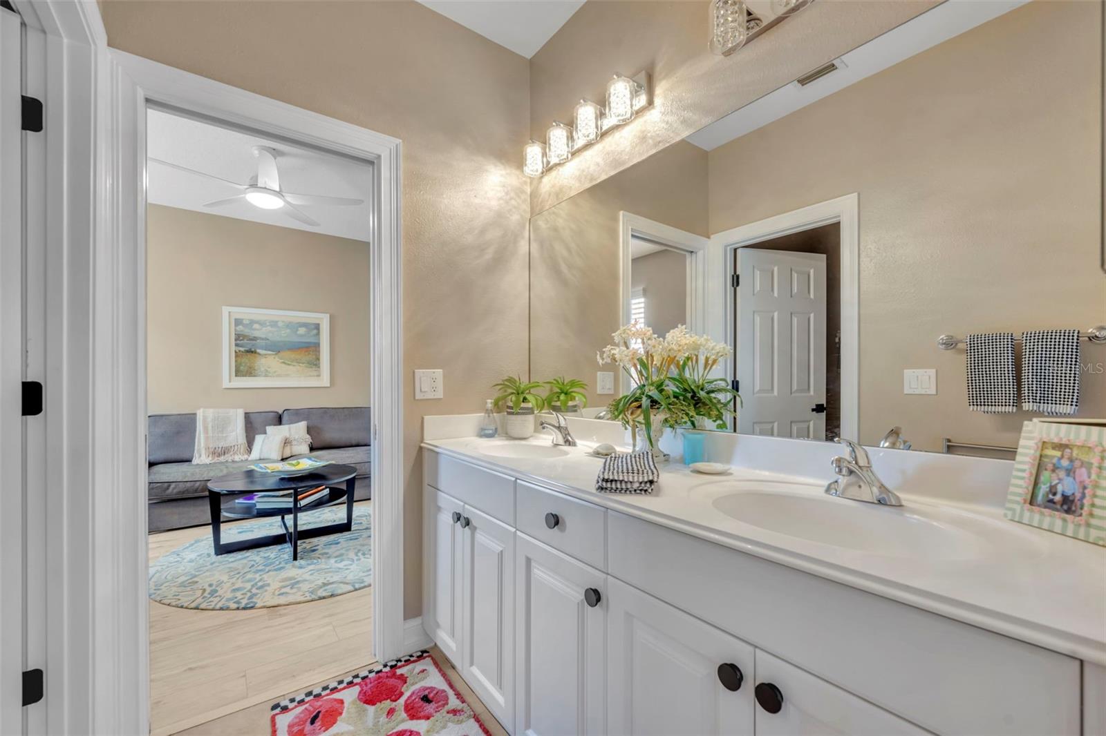 CHARLESTON PLACE - Residential