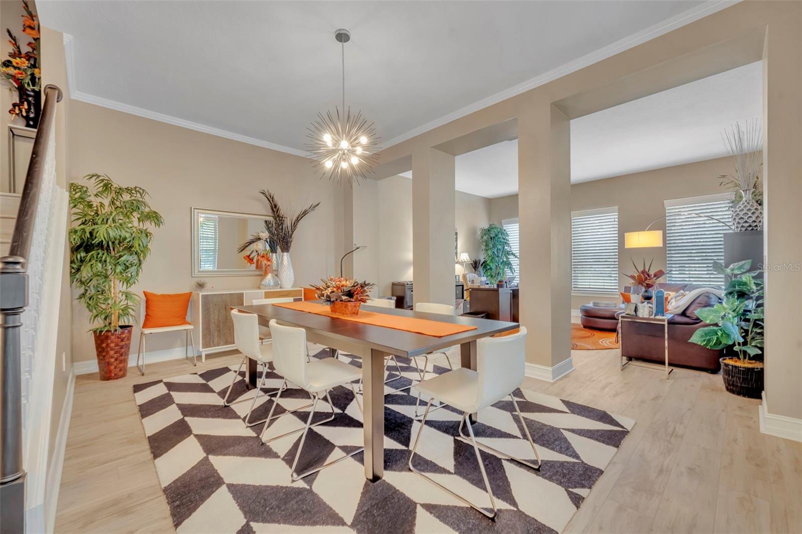 CHARLESTON PLACE - Residential