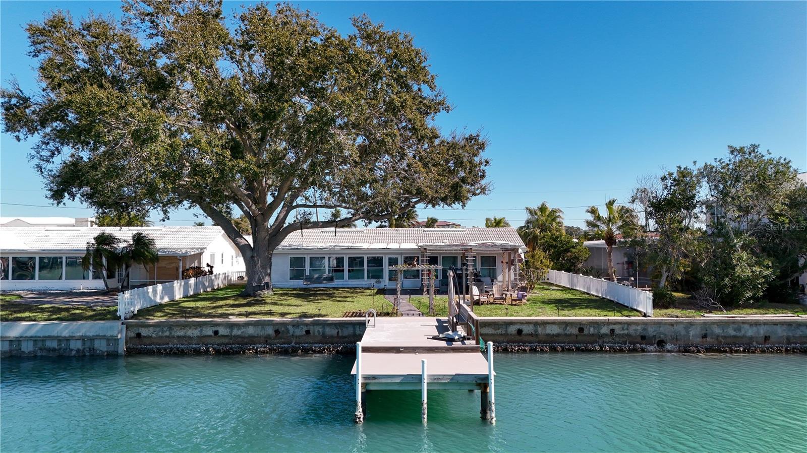 CAPRI ISLE SUB - Residential