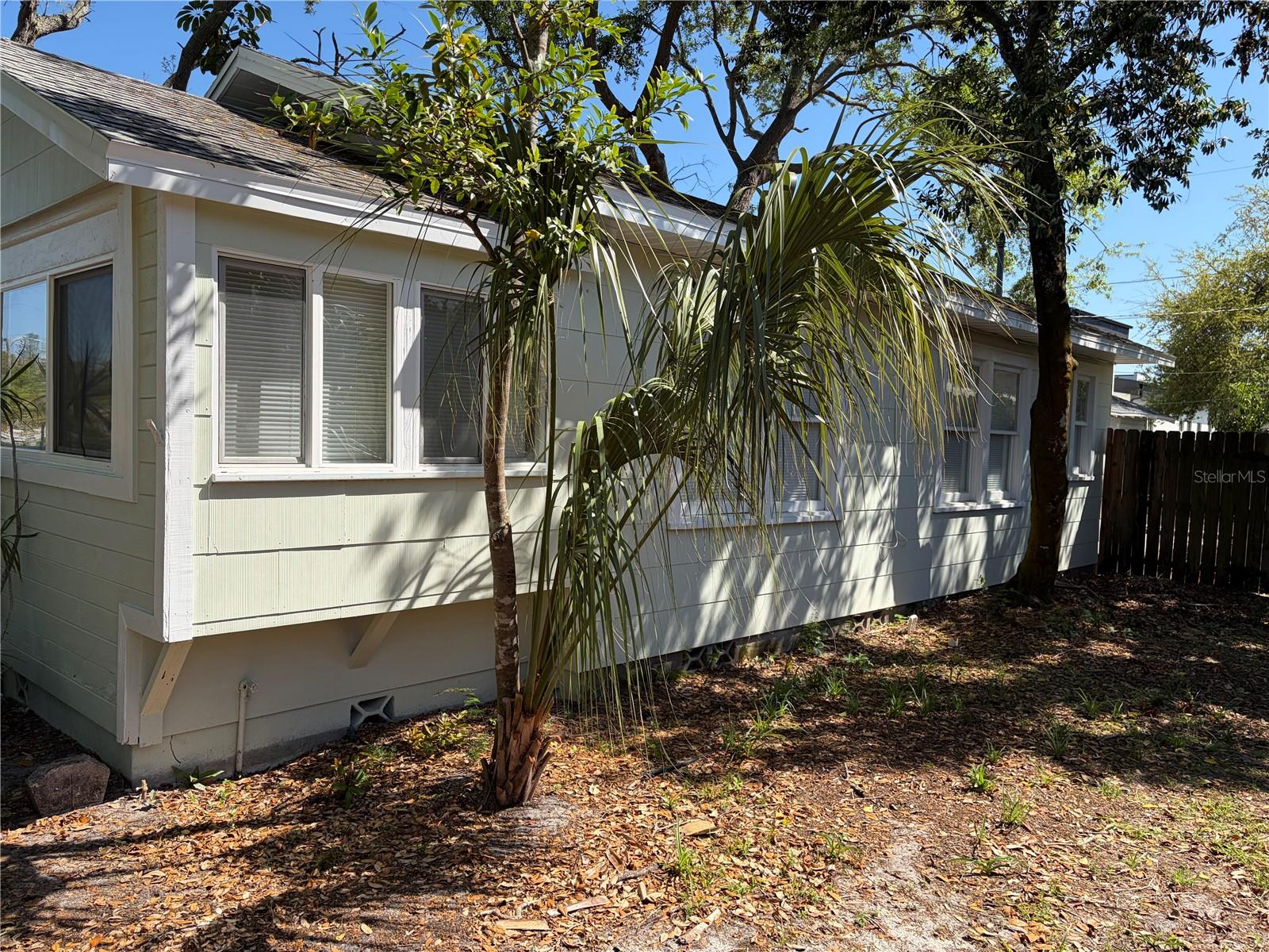 CENTRAL AVE HEIGHTS - Residential