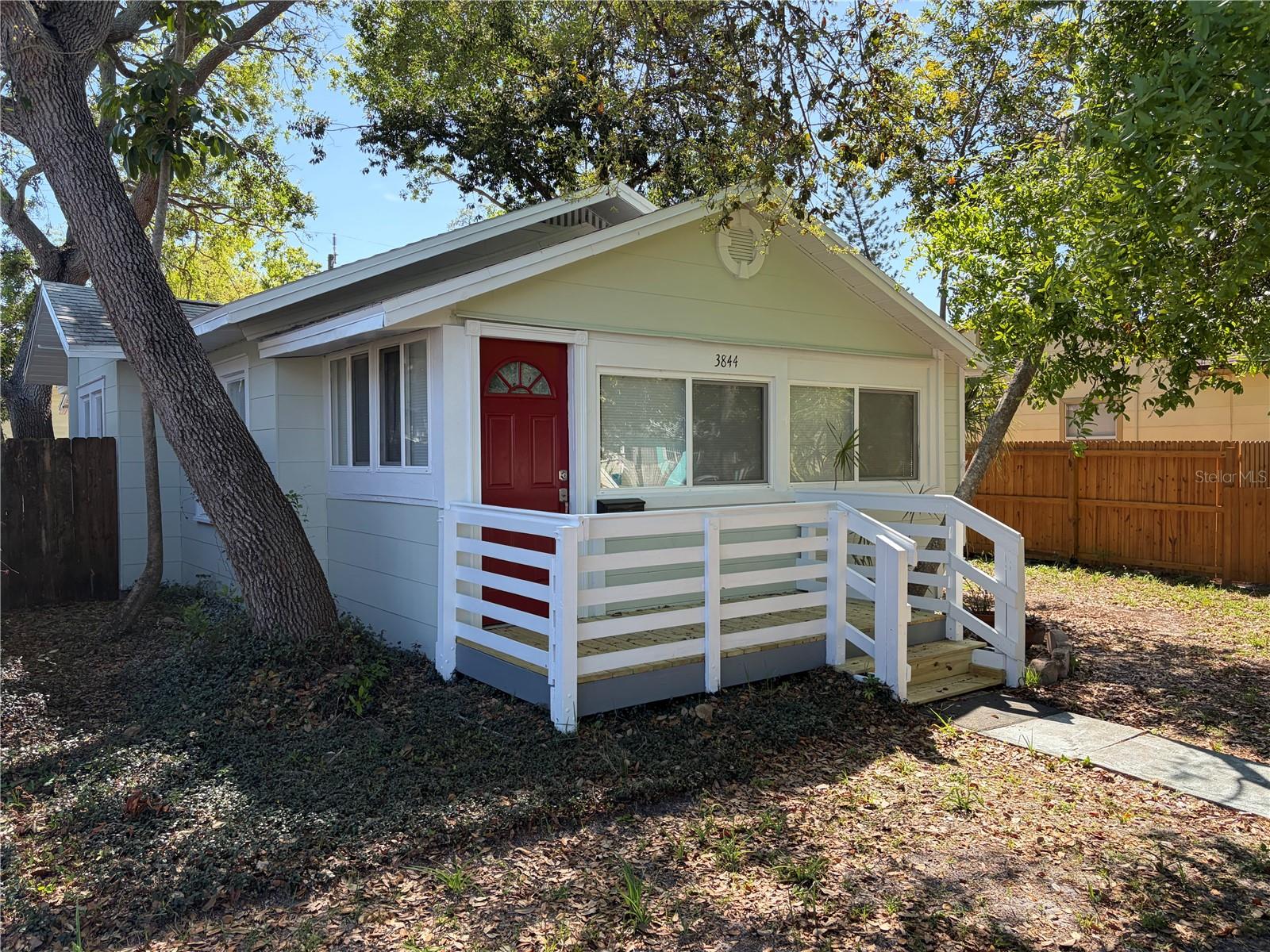 CENTRAL AVE HEIGHTS - Residential