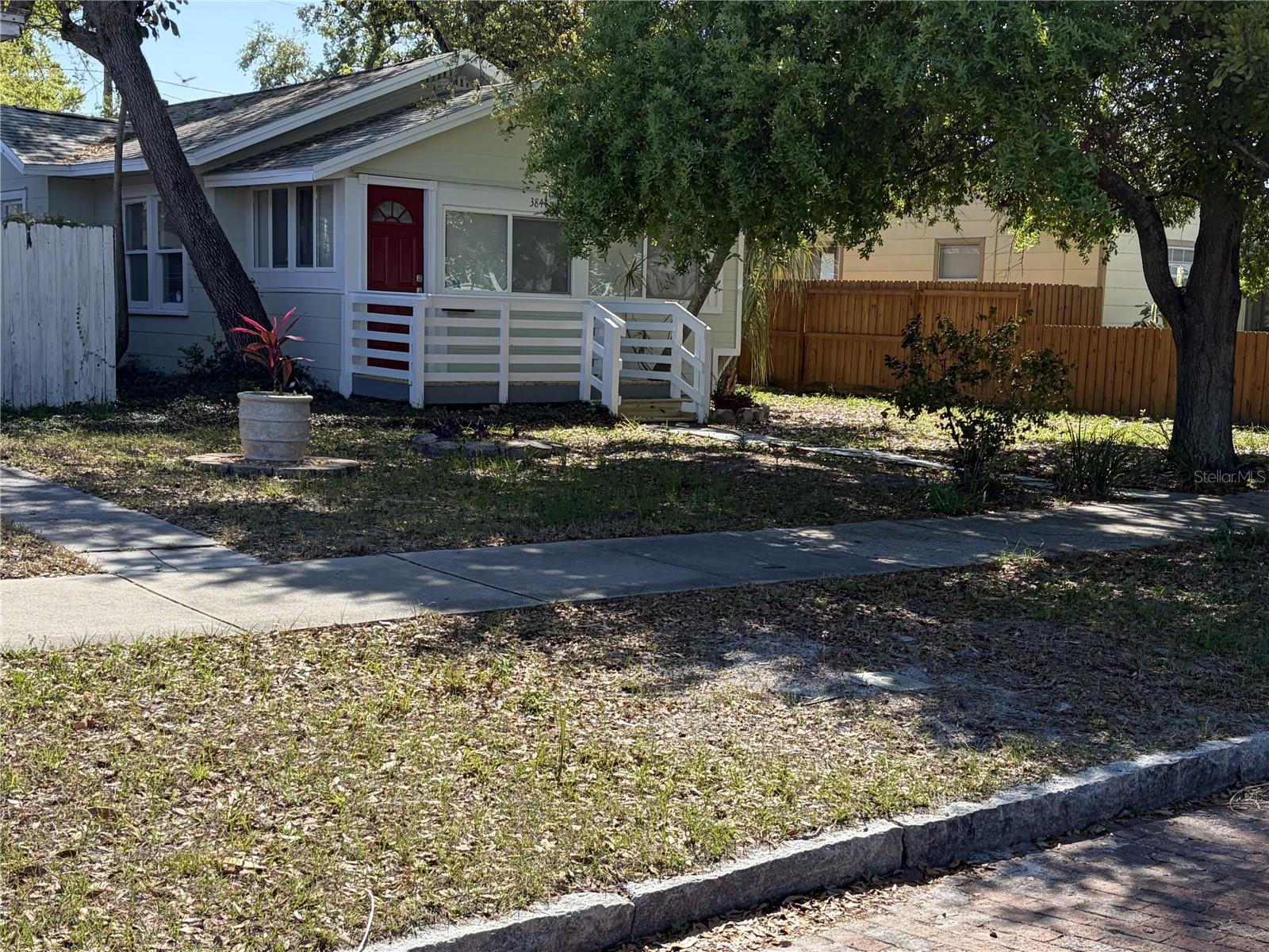 CENTRAL AVE HEIGHTS - Residential