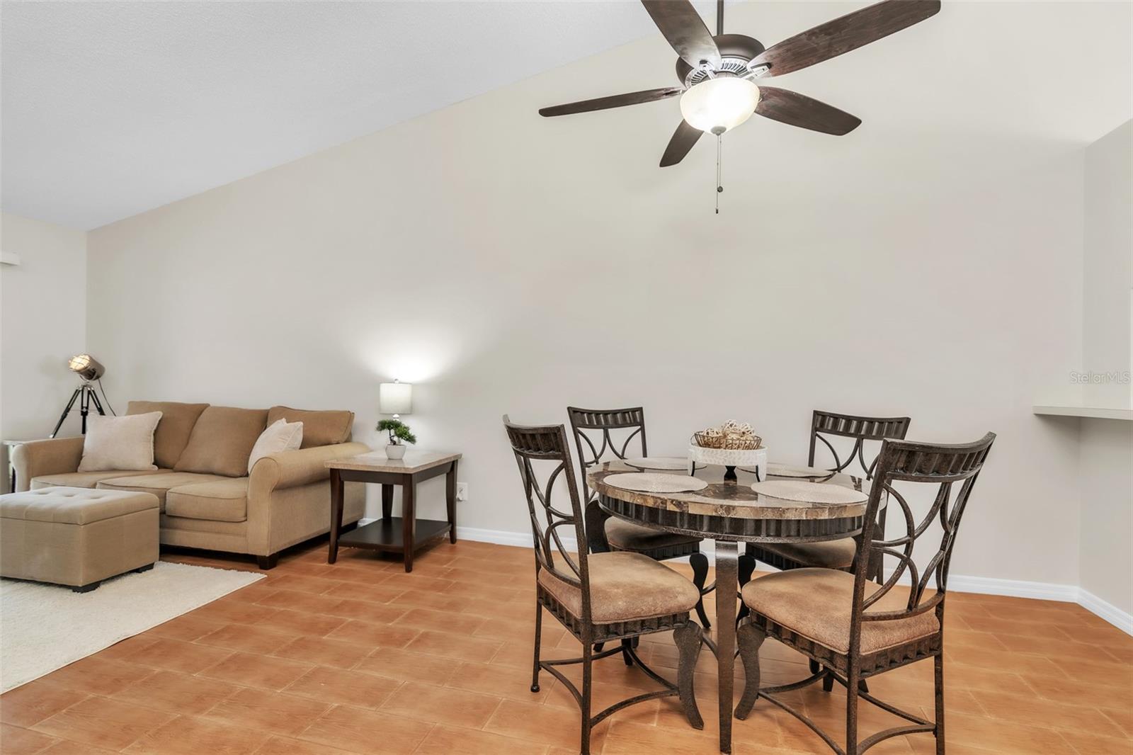FRANKLIN SQUARE - Residential