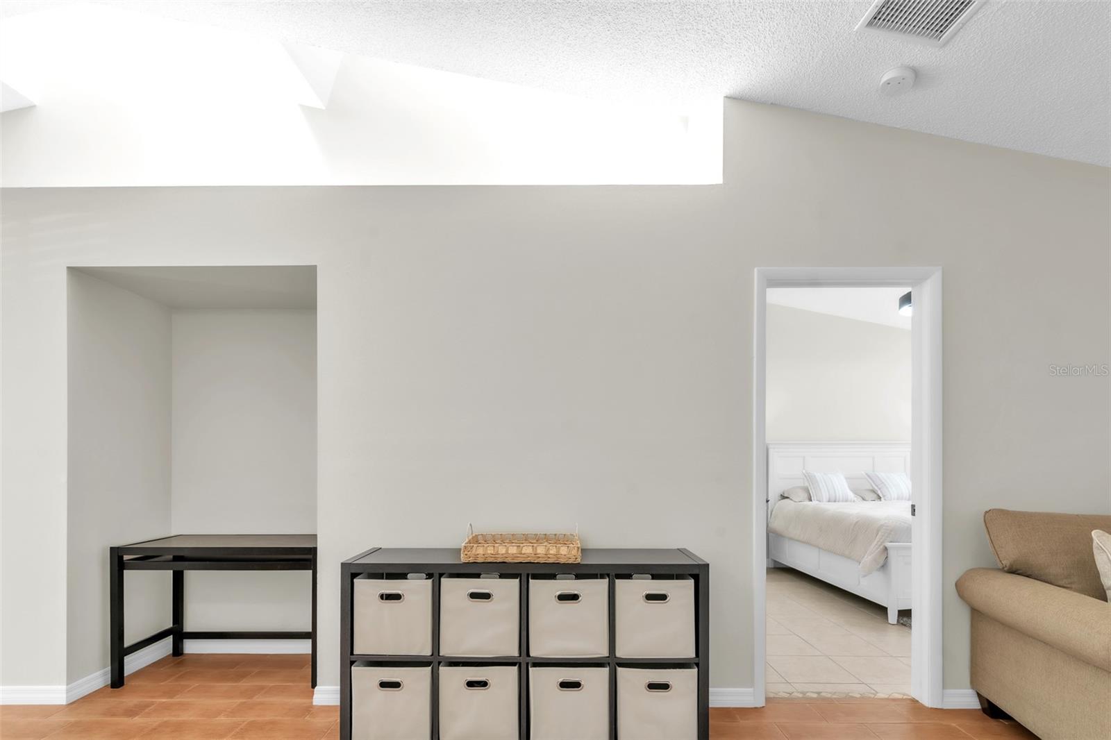FRANKLIN SQUARE - Residential