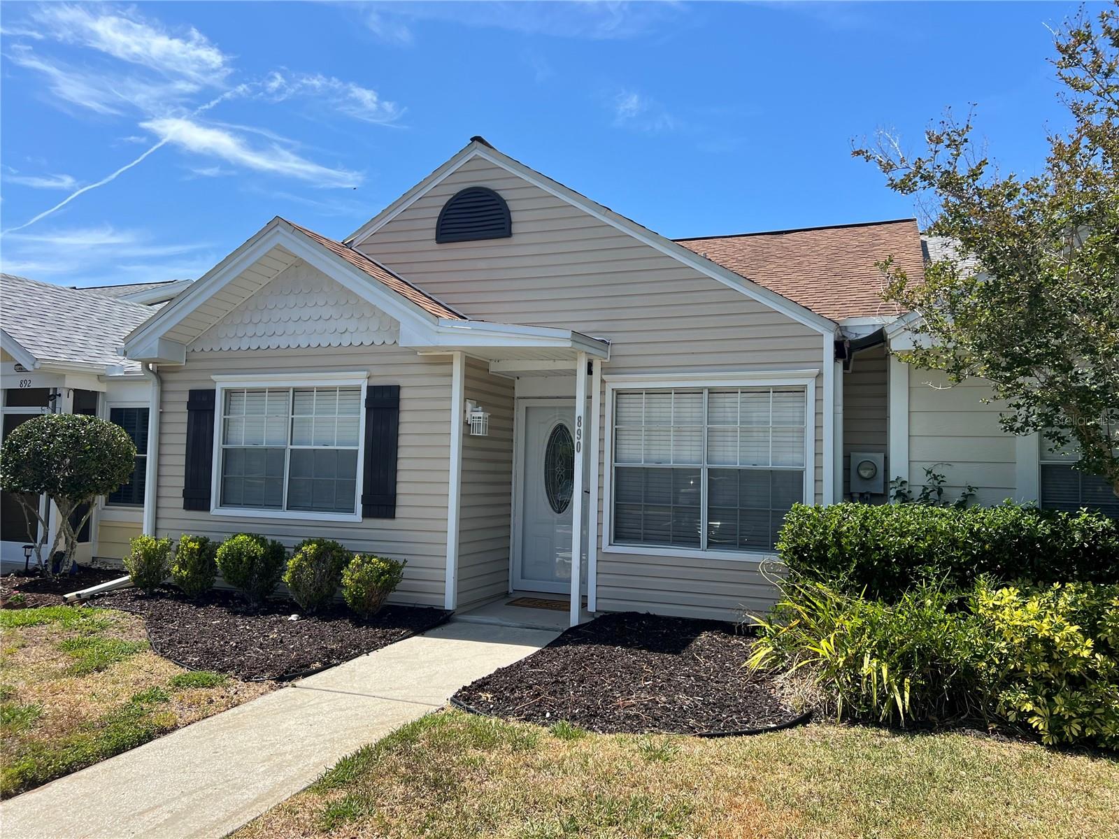 FRANKLIN SQUARE - Residential