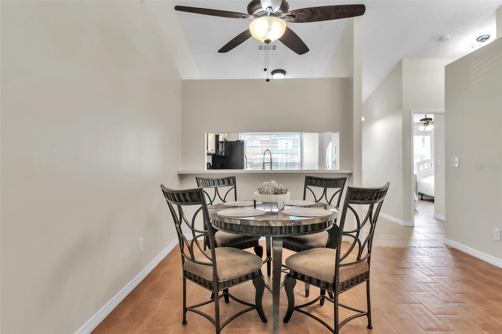 FRANKLIN SQUARE - Residential