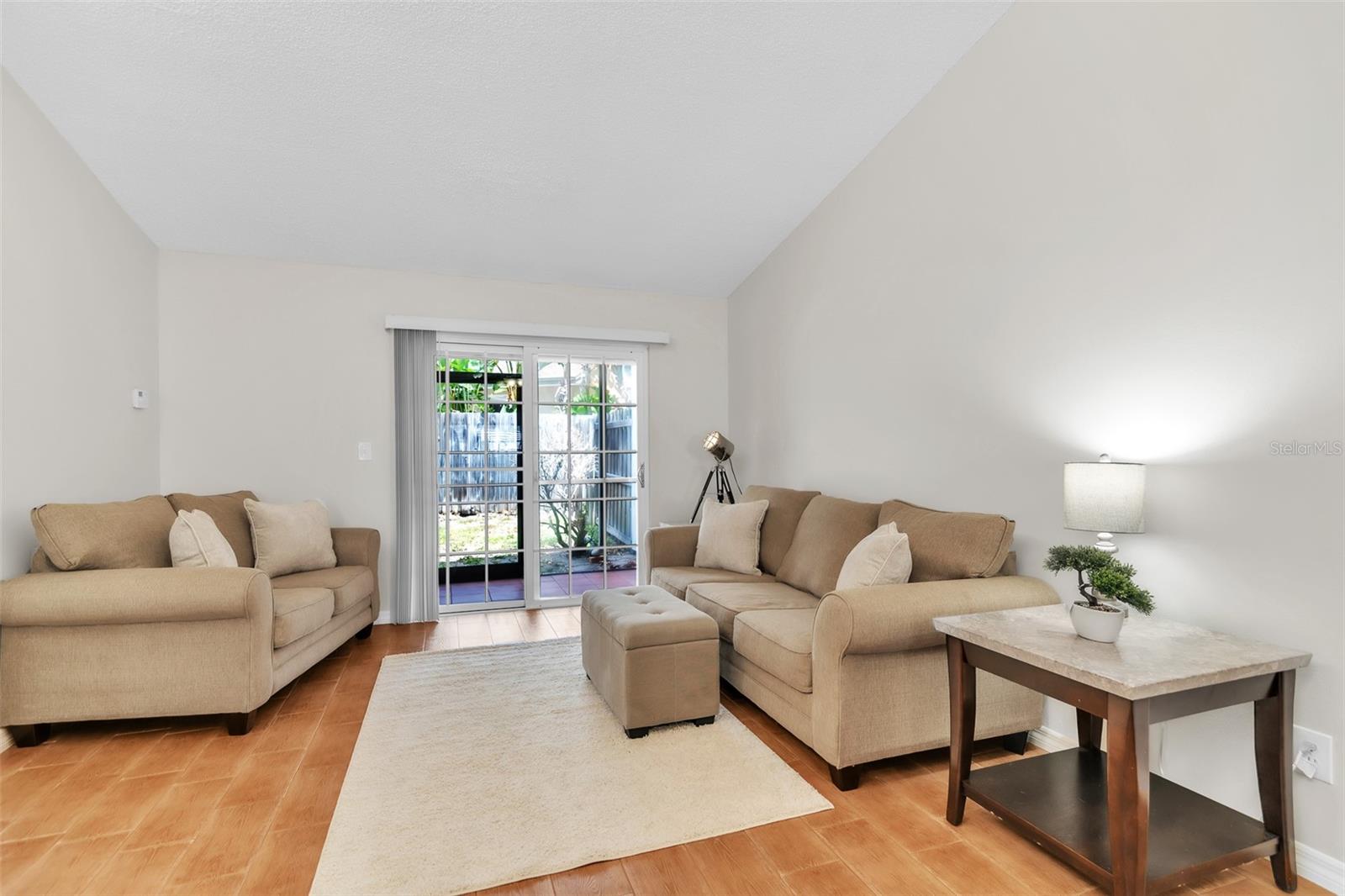 FRANKLIN SQUARE - Residential