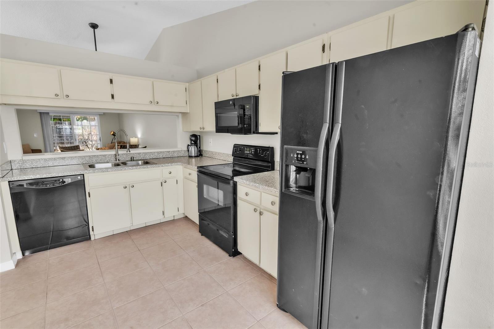 FRANKLIN SQUARE - Residential