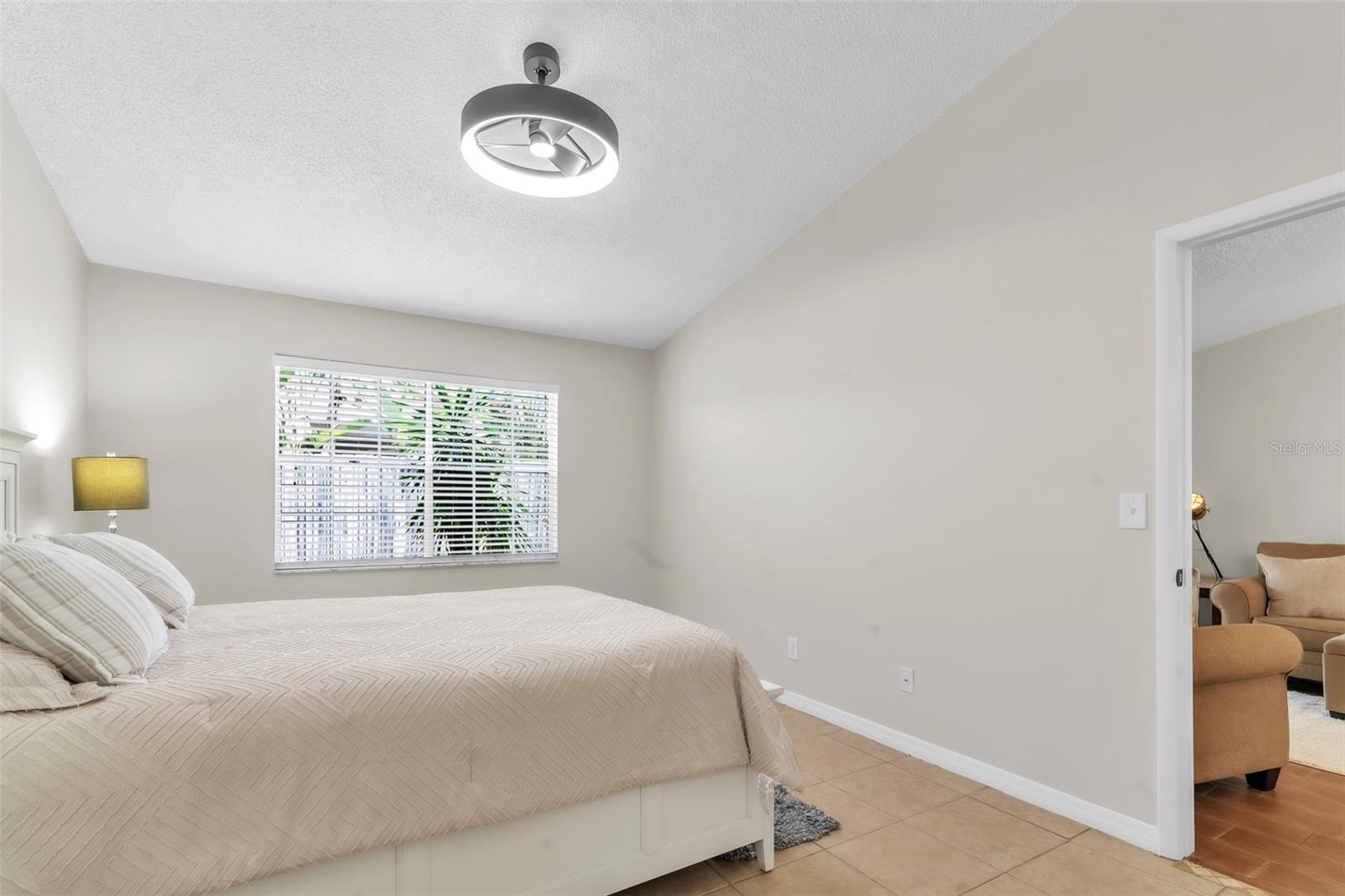 FRANKLIN SQUARE - Residential