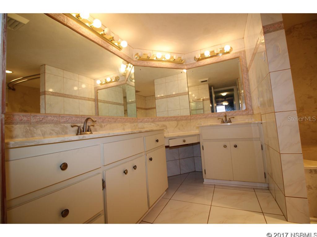 Ocean 01 Condo - Residential