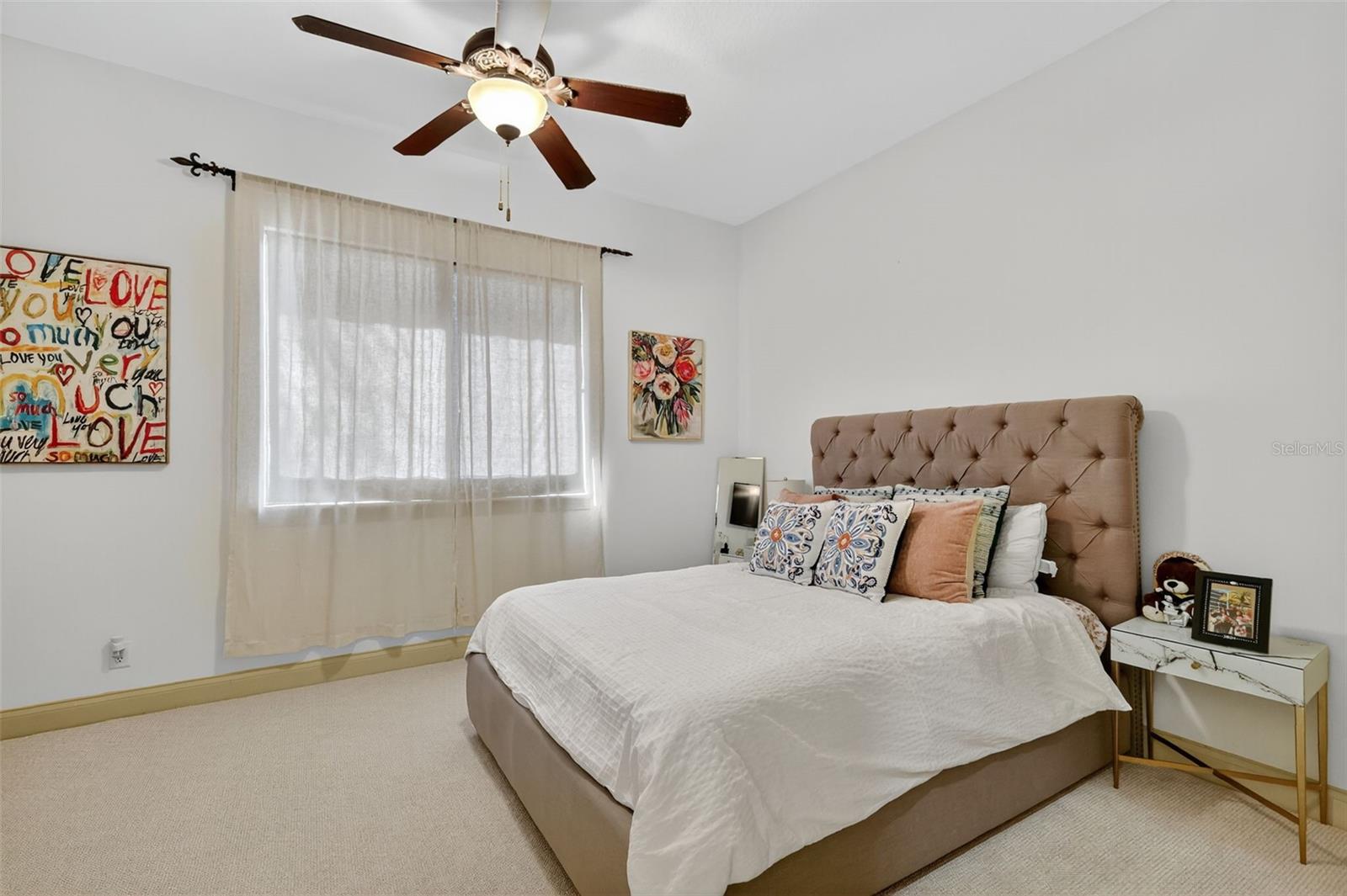 LOCH LEVEN PH 01 - Residential