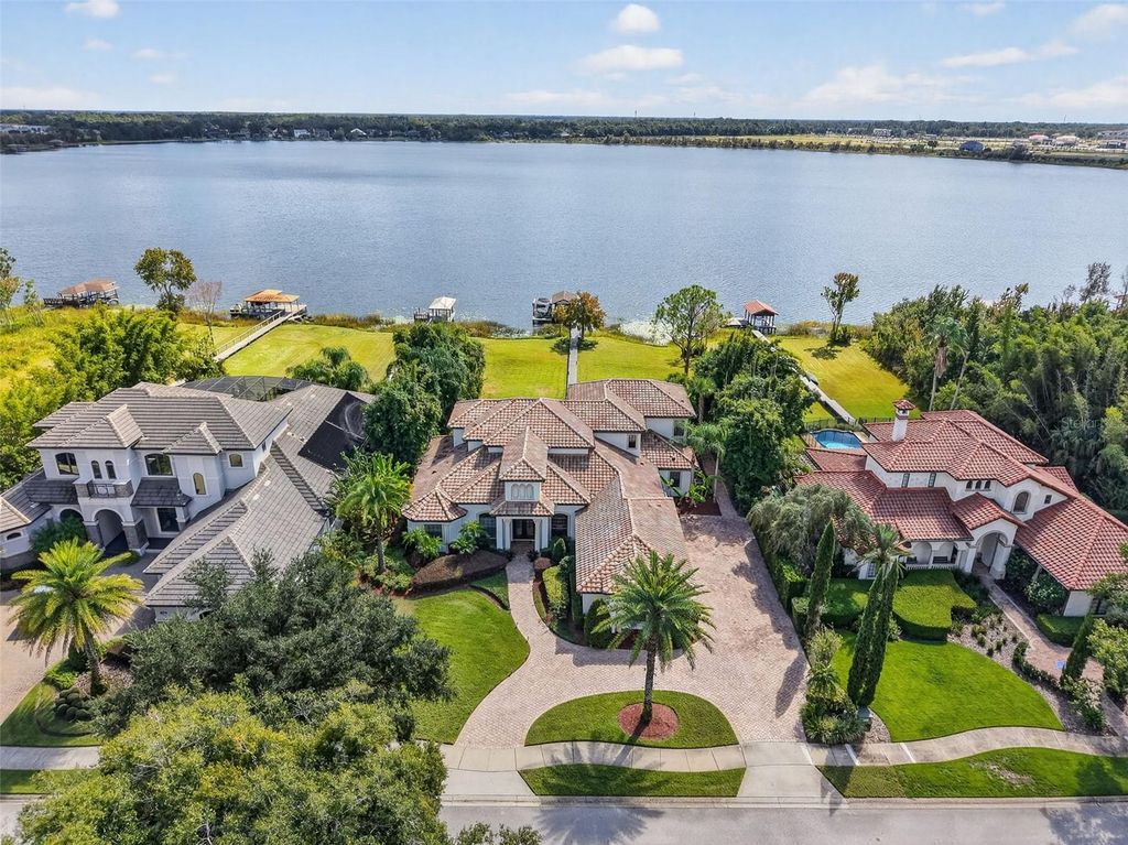Photo of 1016 Juliette Boulevard, Mount Dora, FL 32757 (MLS # O6353667)