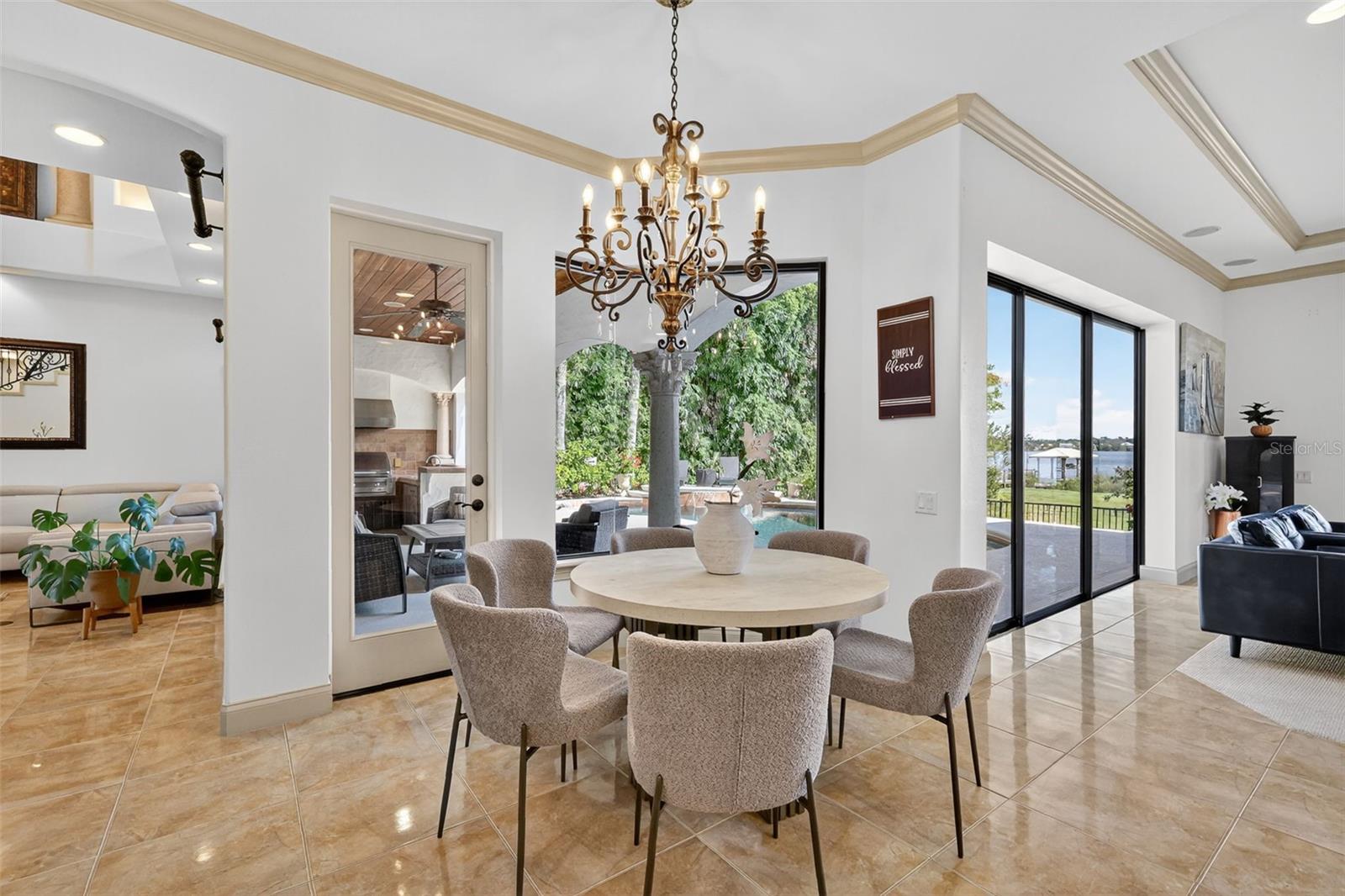 LOCH LEVEN PH 01 - Residential