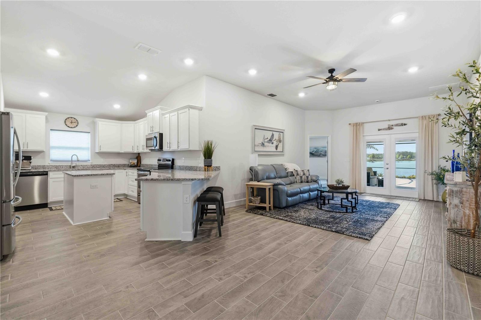 AVIARY AT RUTLAND RANCH PH 1A & 1B - Residential