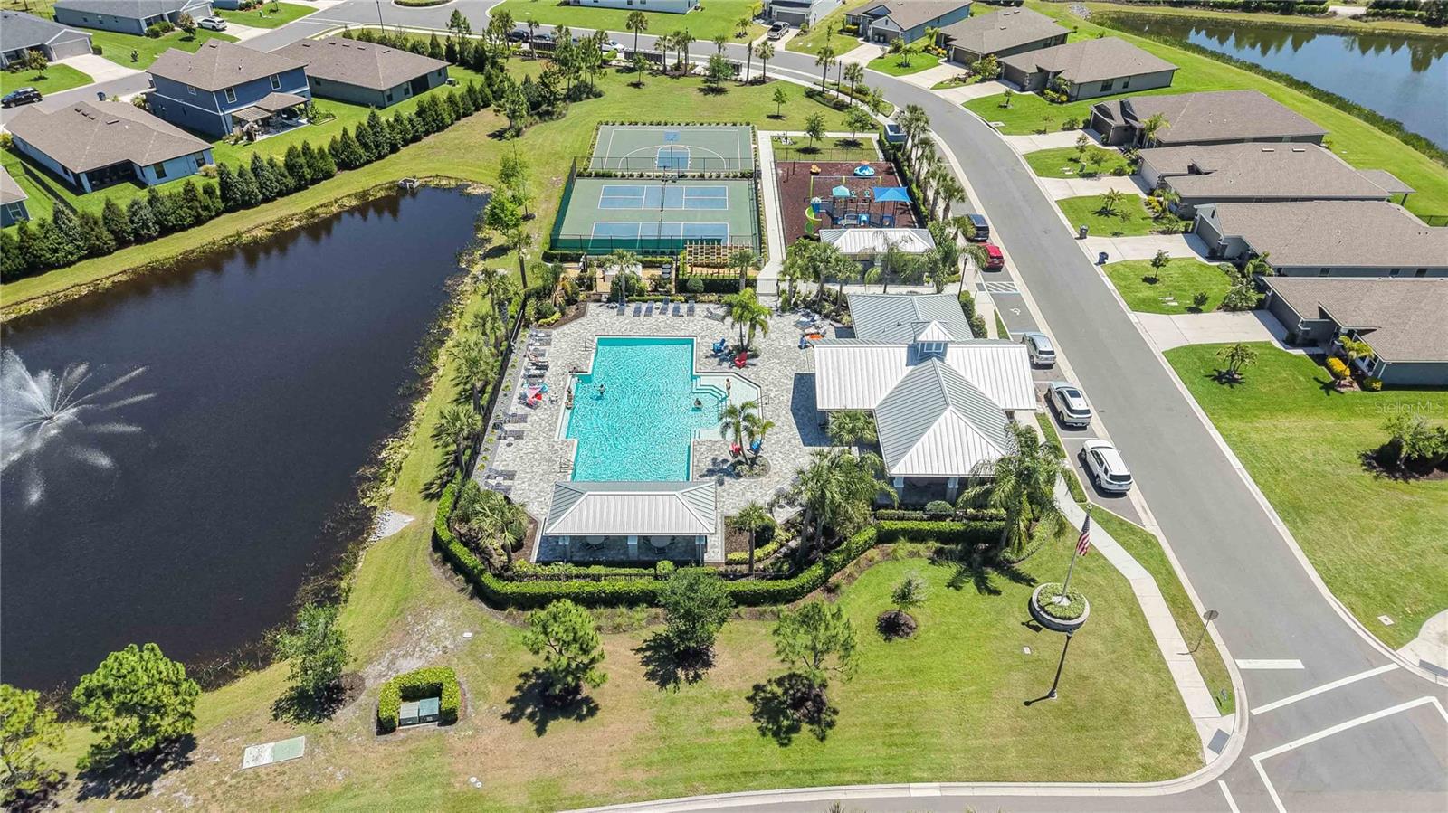 AVIARY AT RUTLAND RANCH PH 1A & 1B - Residential