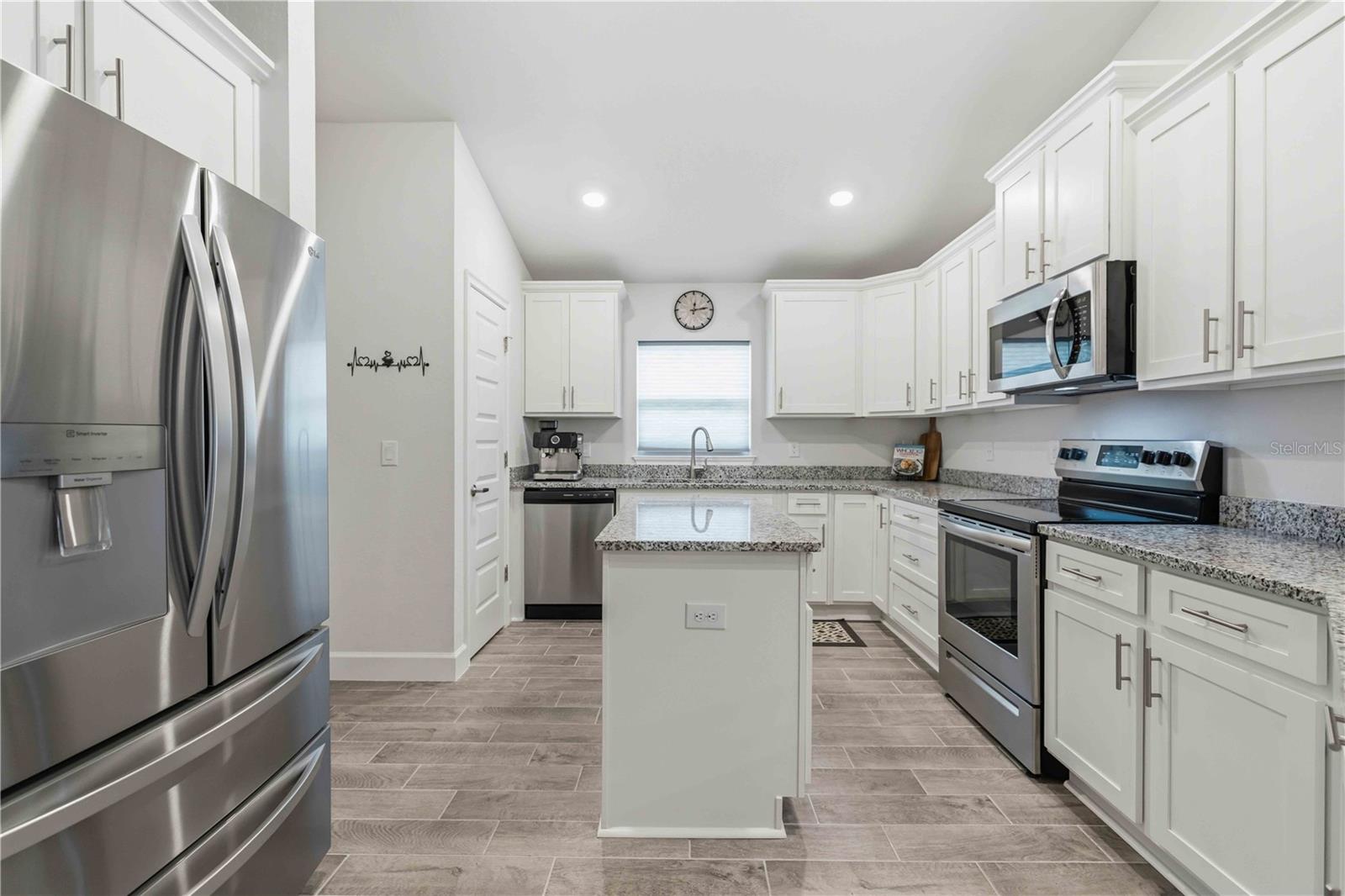 AVIARY AT RUTLAND RANCH PH 1A & 1B - Residential