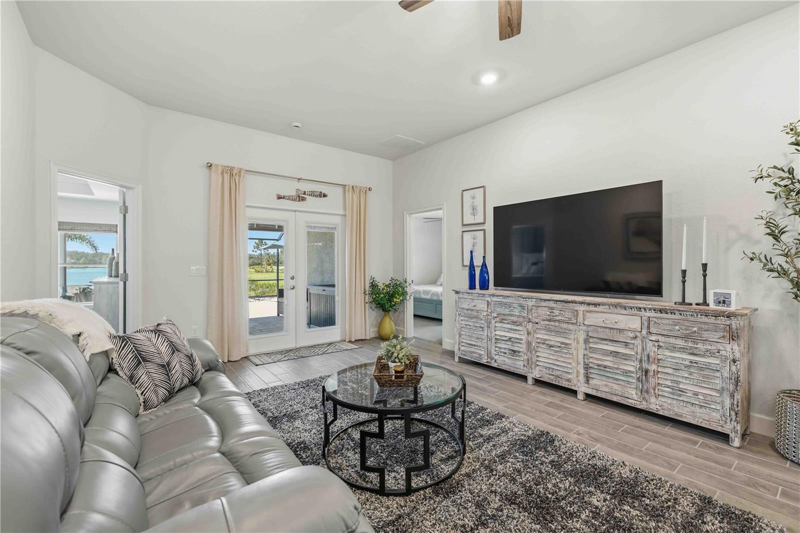 AVIARY AT RUTLAND RANCH PH 1A & 1B - Residential