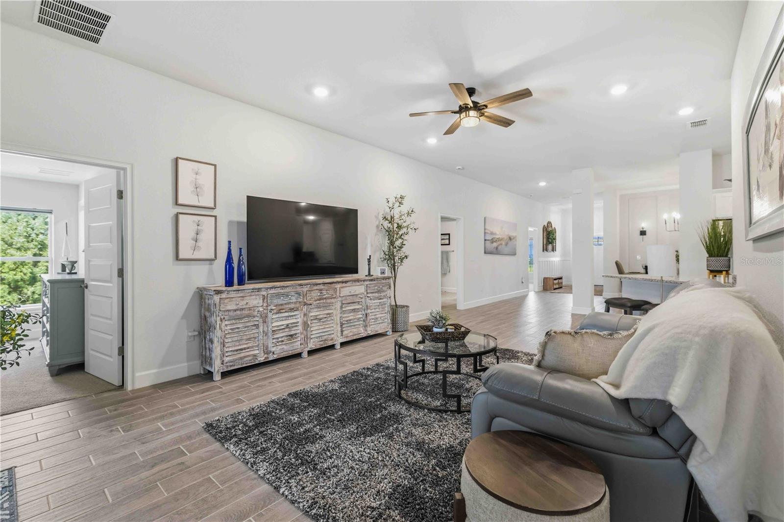 AVIARY AT RUTLAND RANCH PH 1A & 1B - Residential