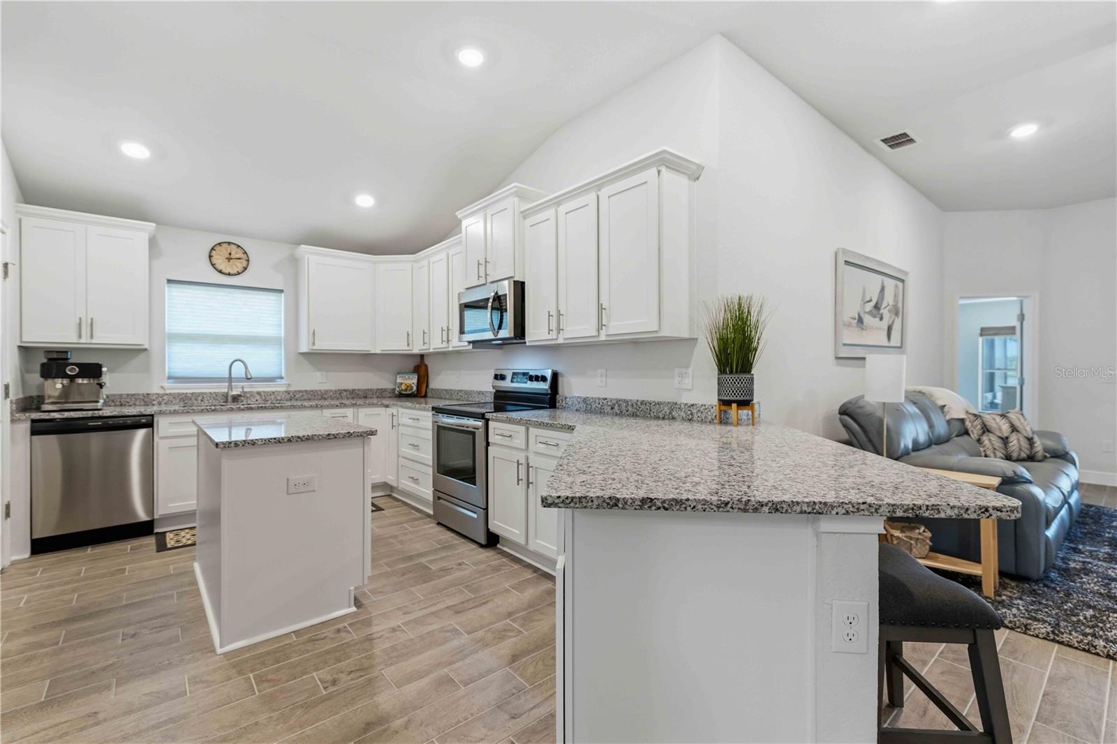 AVIARY AT RUTLAND RANCH PH 1A & 1B - Residential