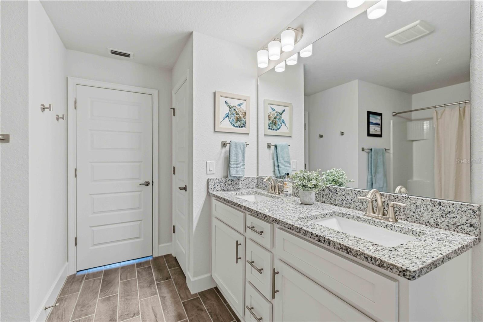 AVIARY AT RUTLAND RANCH PH 1A & 1B - Residential