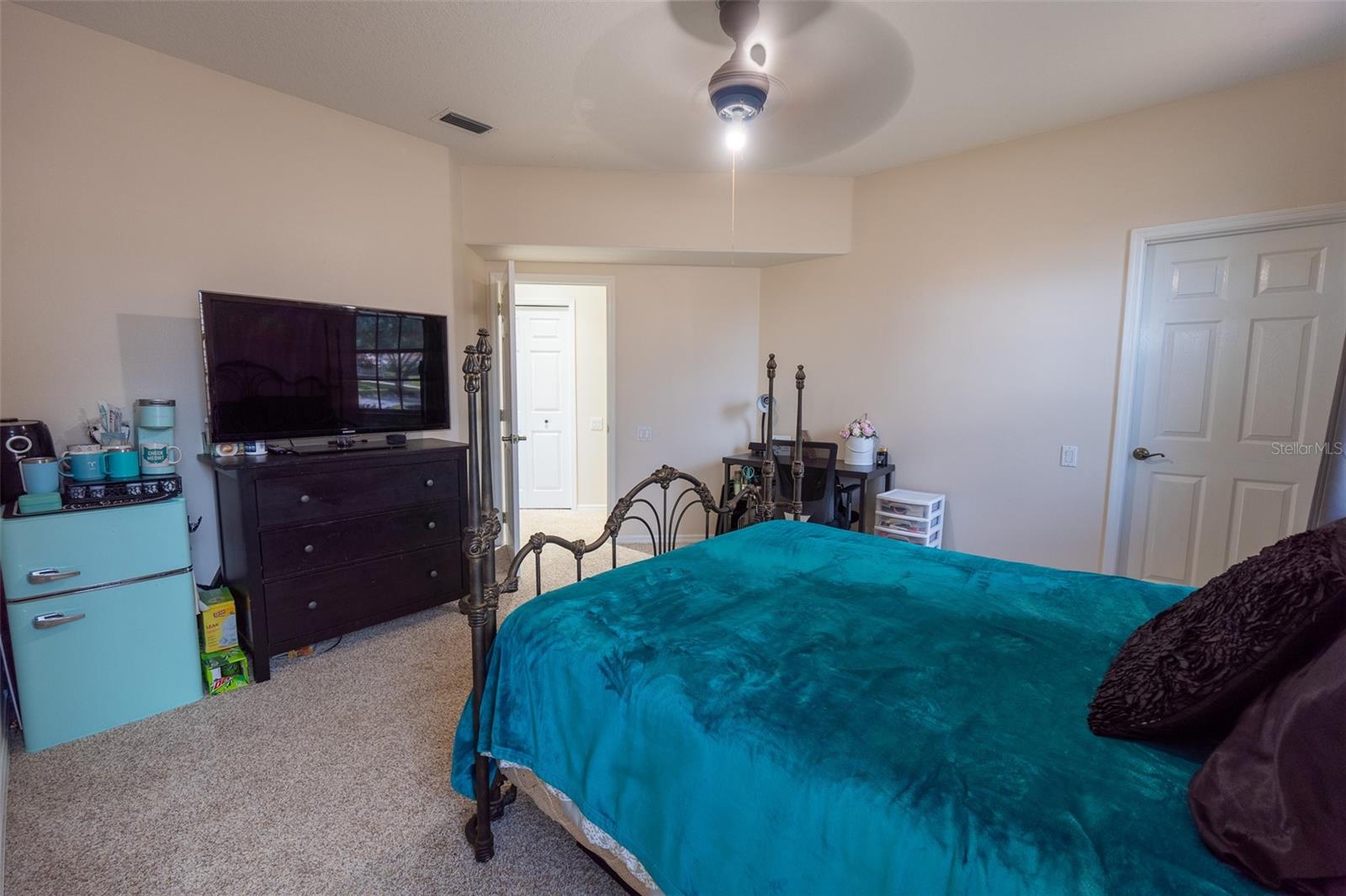 HEATHROW/STONEBRIDGE - Residential