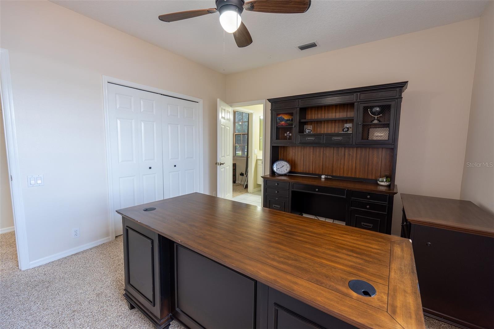 HEATHROW/STONEBRIDGE - Residential