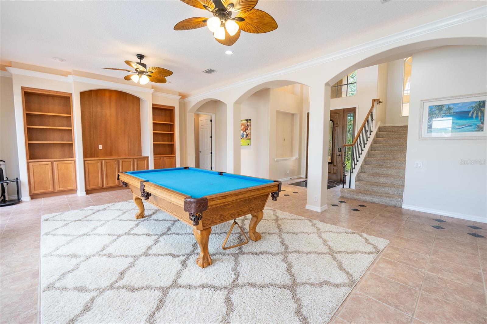 HEATHROW/STONEBRIDGE - Residential