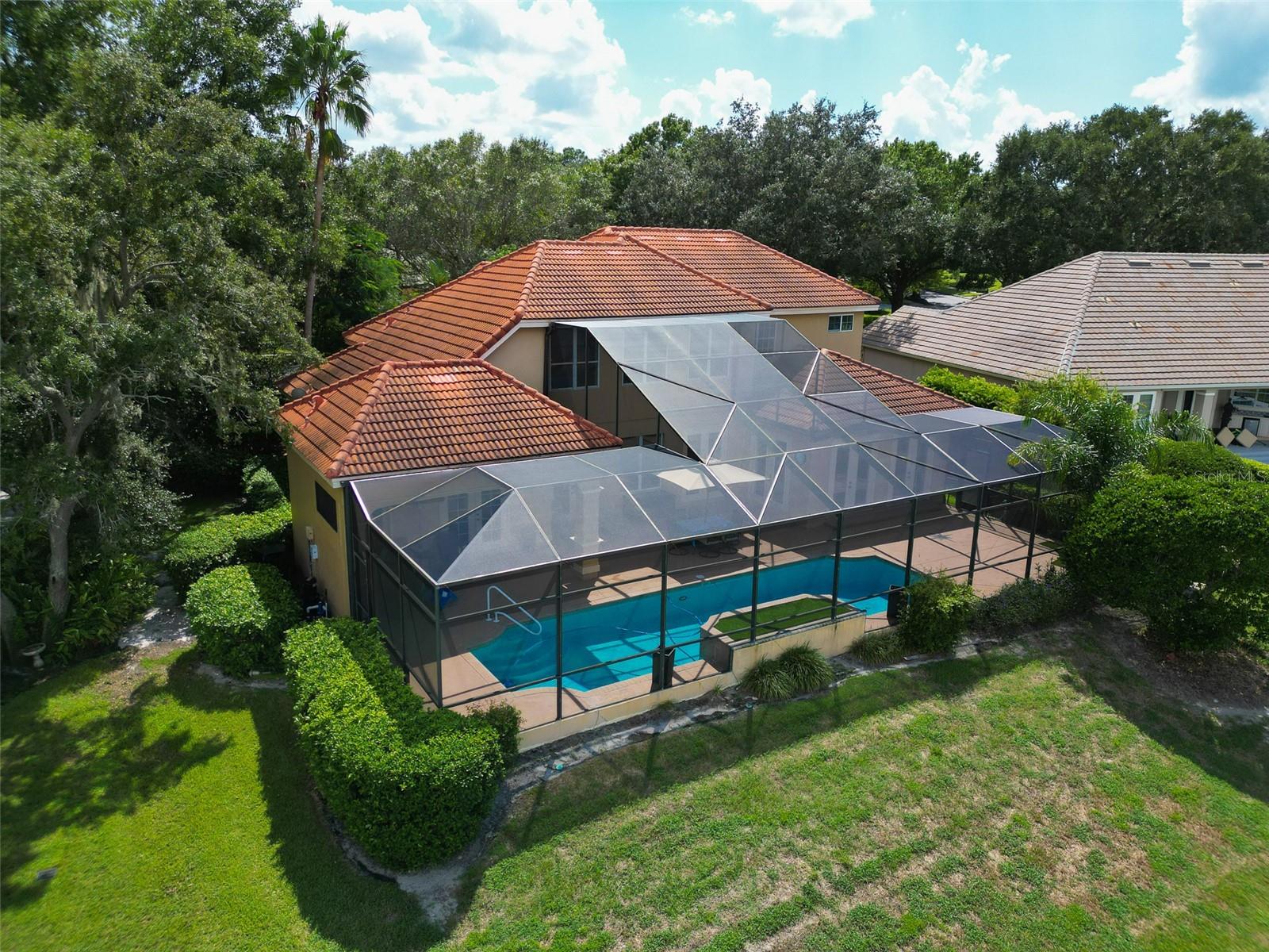 HEATHROW/STONEBRIDGE - Residential