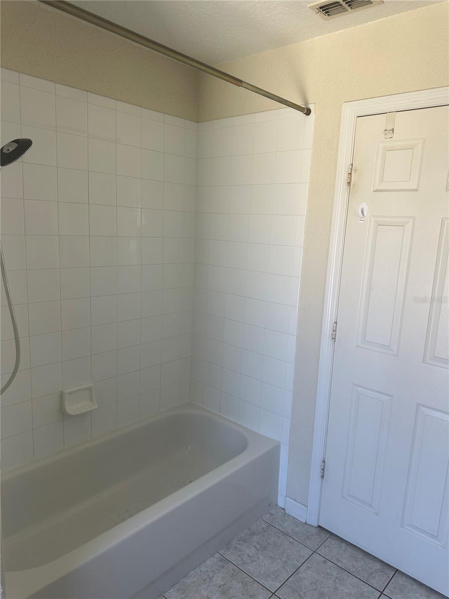 HERONS LANDING PH 2 - Residential Lease