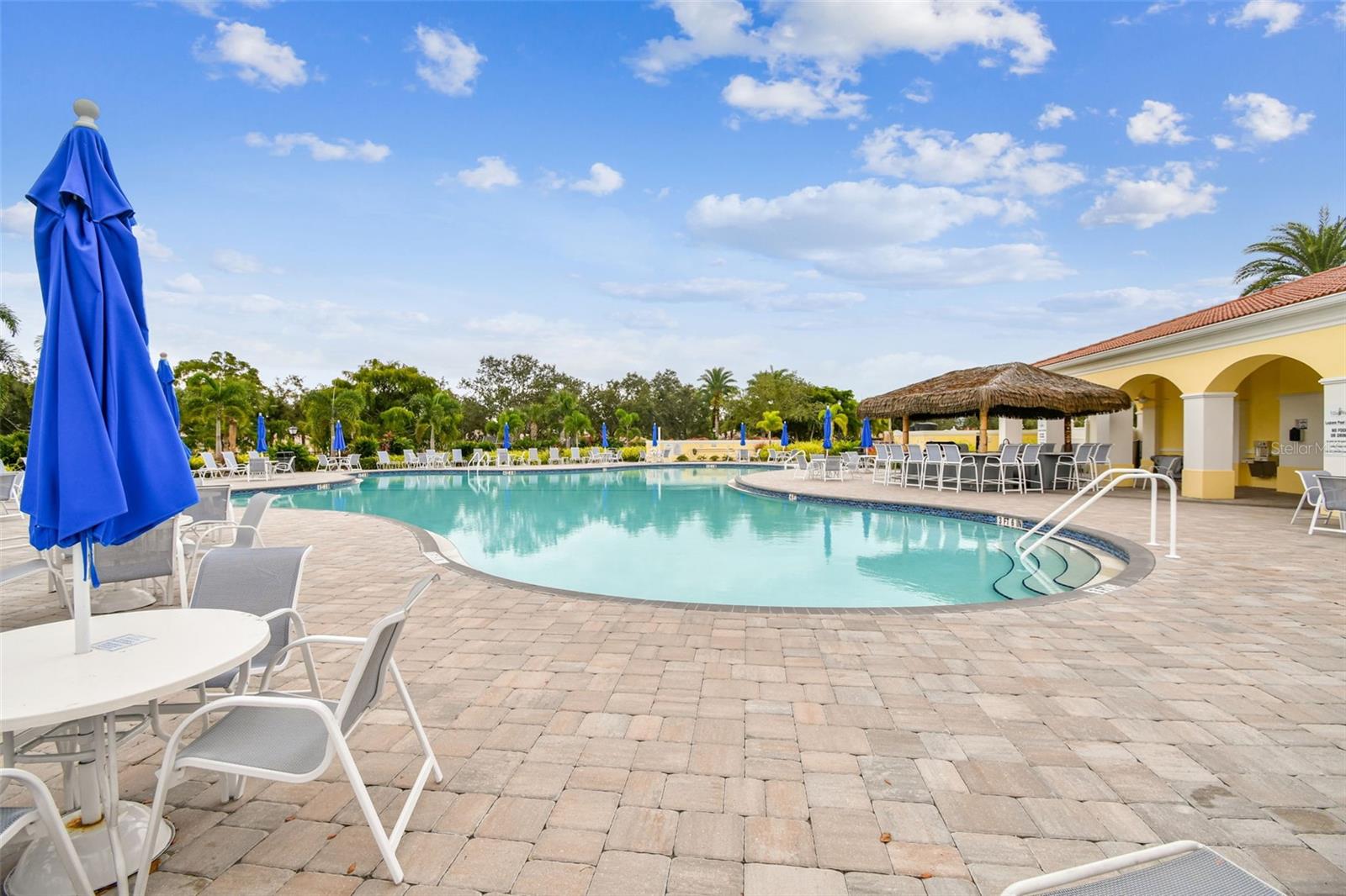 VILLAGEWALK UNIT 4A - Residential