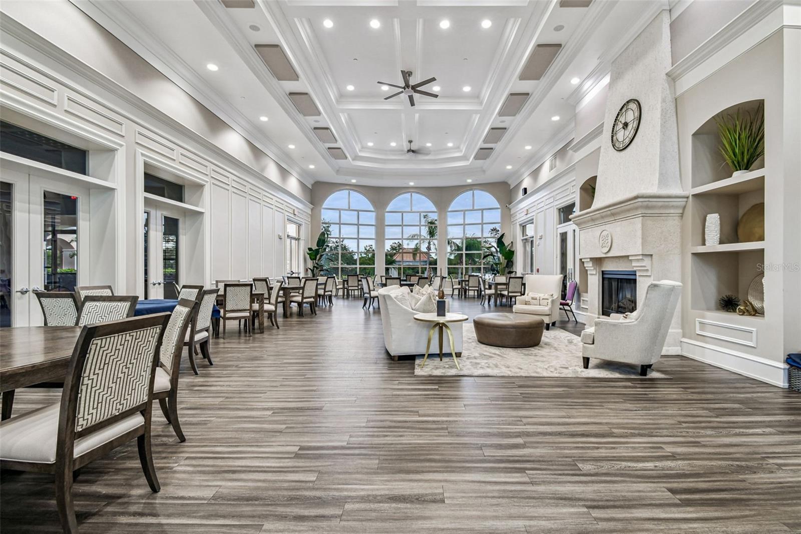 VILLAGEWALK UNIT 4A - Residential