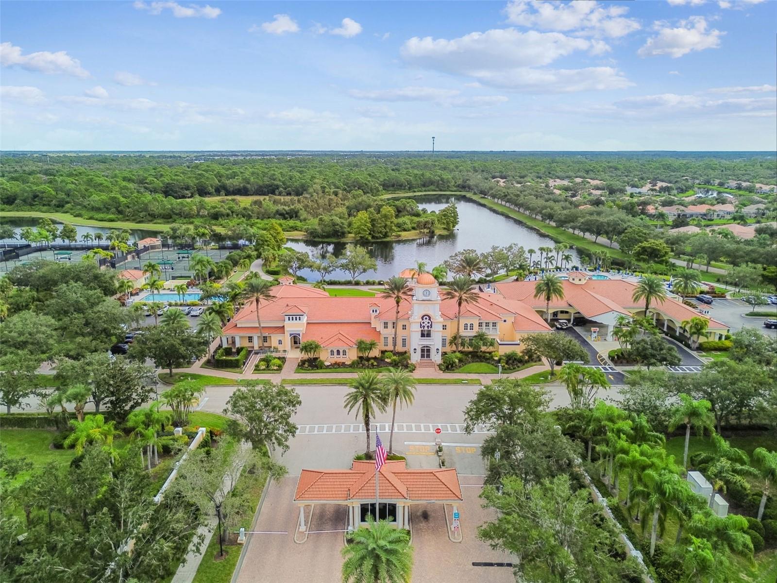 VILLAGEWALK UNIT 4A - Residential