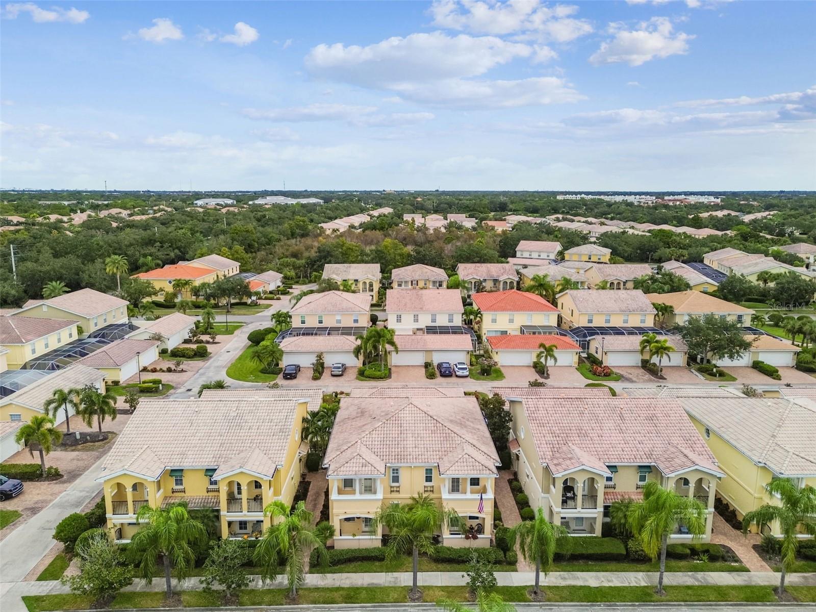 VILLAGEWALK UNIT 4A - Residential