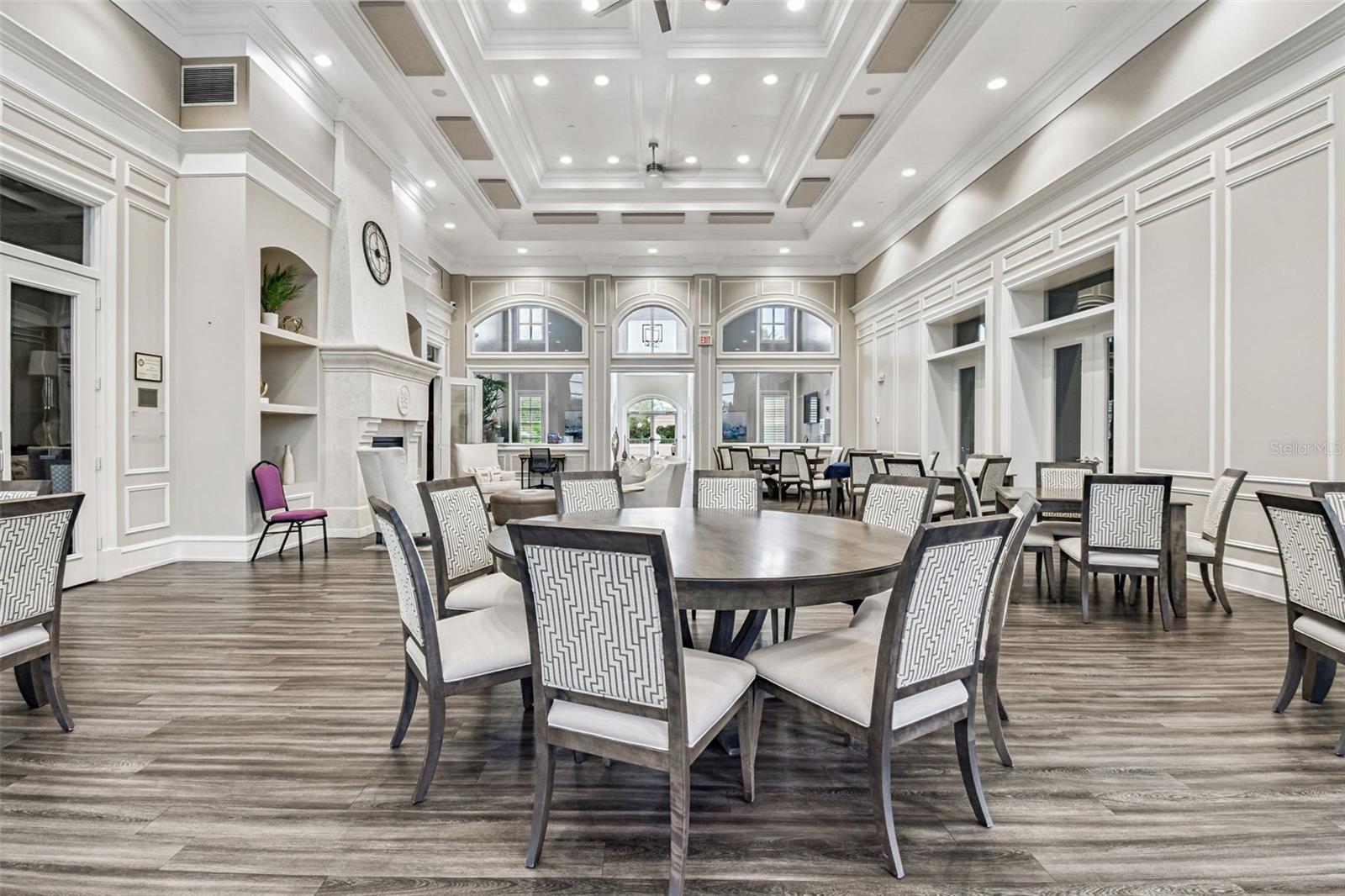 VILLAGEWALK UNIT 4A - Residential