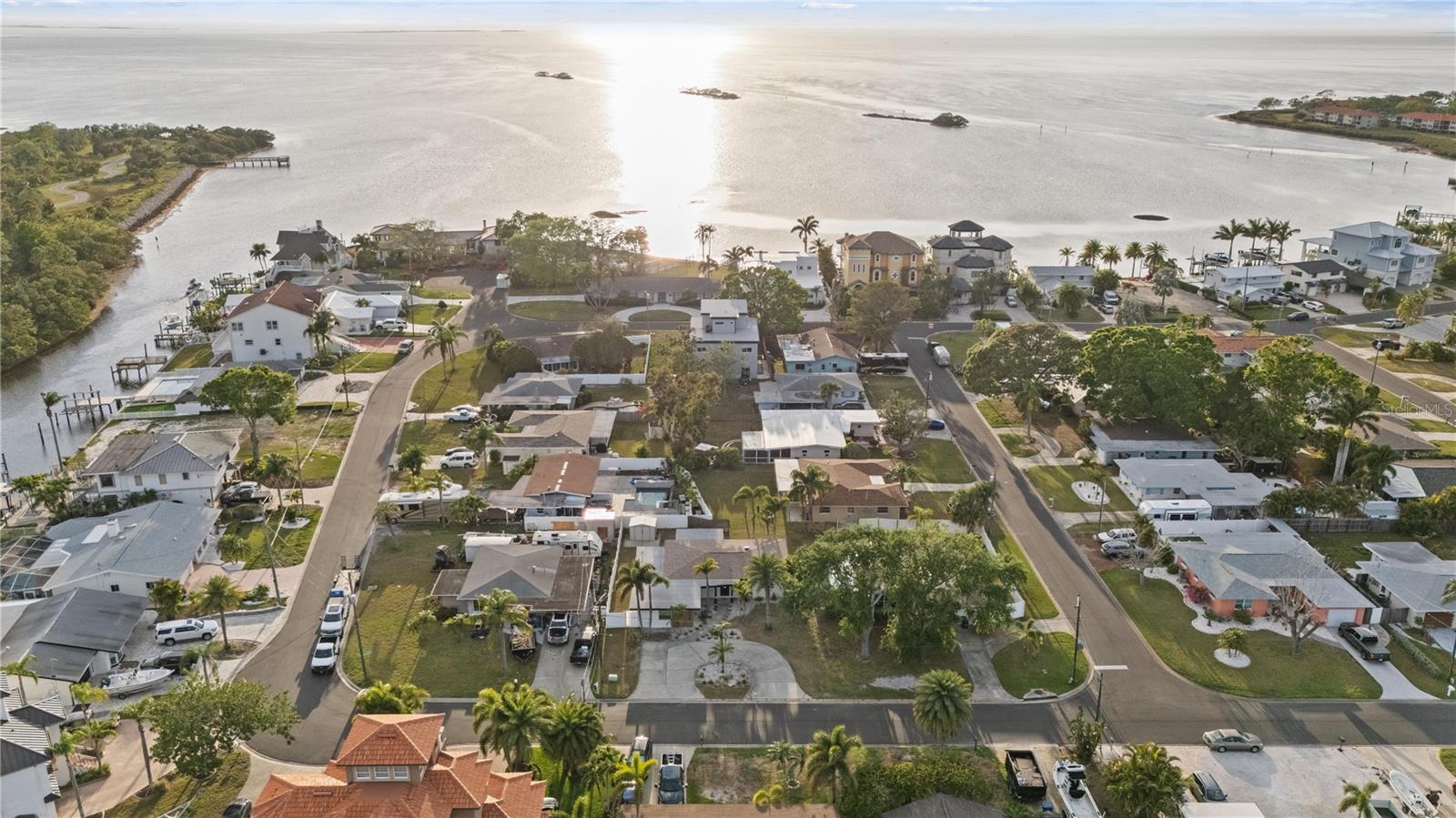 BAYWOOD VILLAGE - Residential