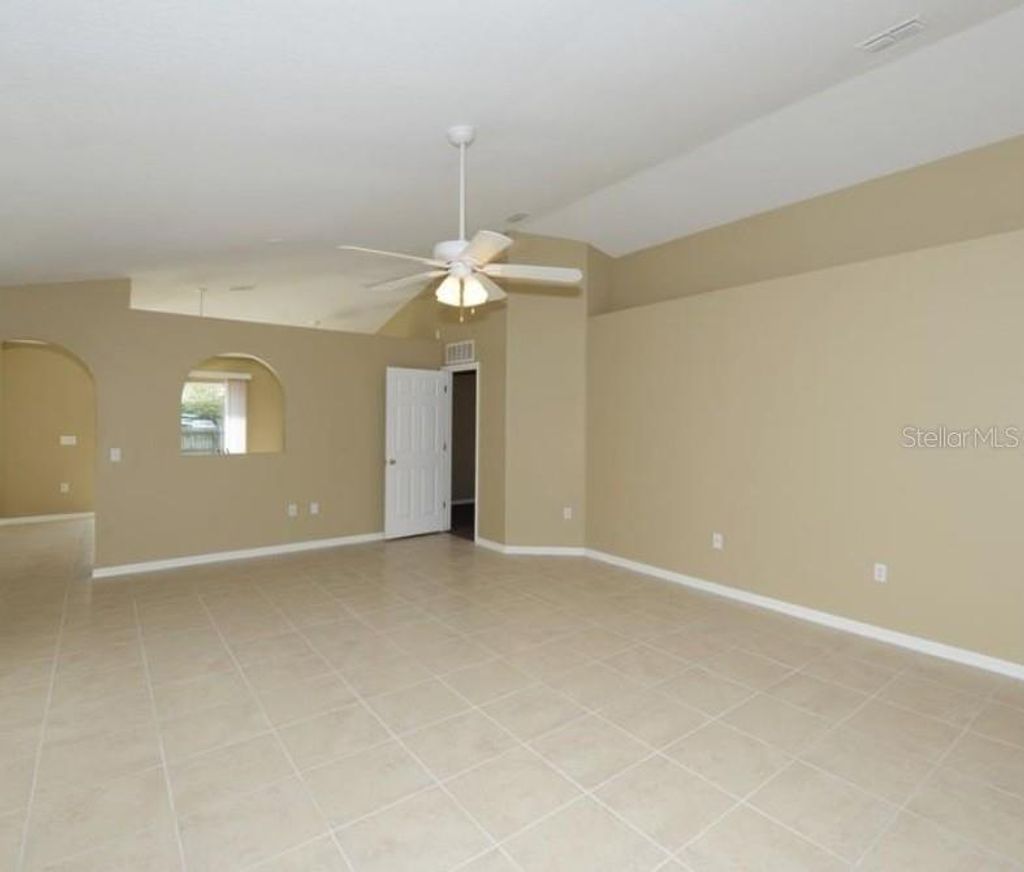 Photo of 819 Brenton Leaf Drive, Ruskin, FL 33570 (MLS # TB8464946)