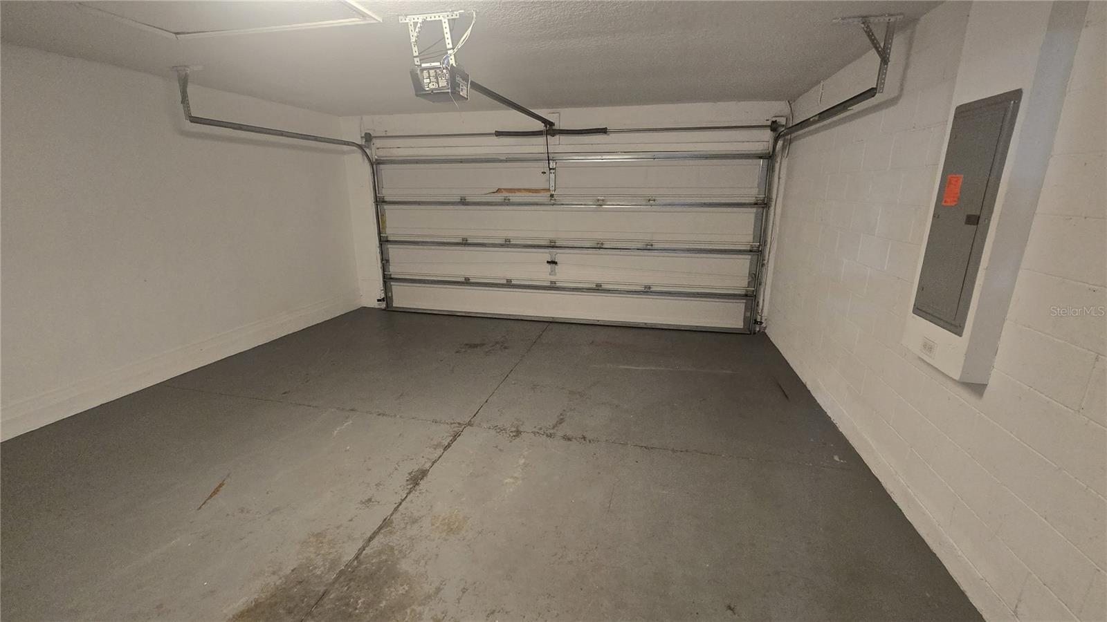 VENETIAN AT BAY PARK - Residential