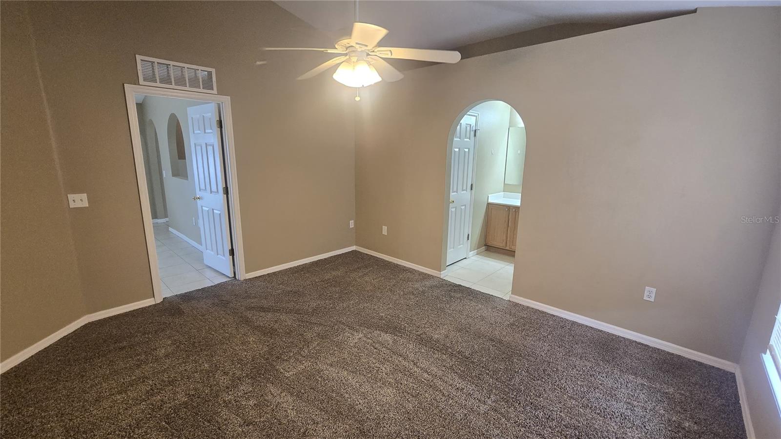 VENETIAN AT BAY PARK - Residential