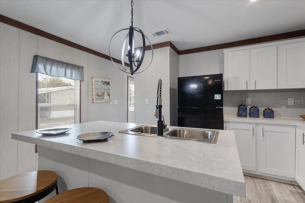 ELEANOR VILLAGE - Residential