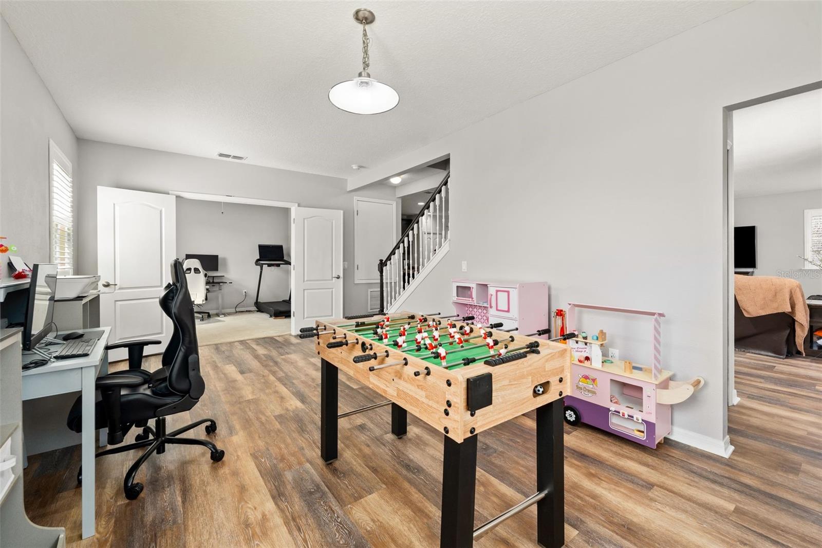 NEWBERRY OAKS - Residential